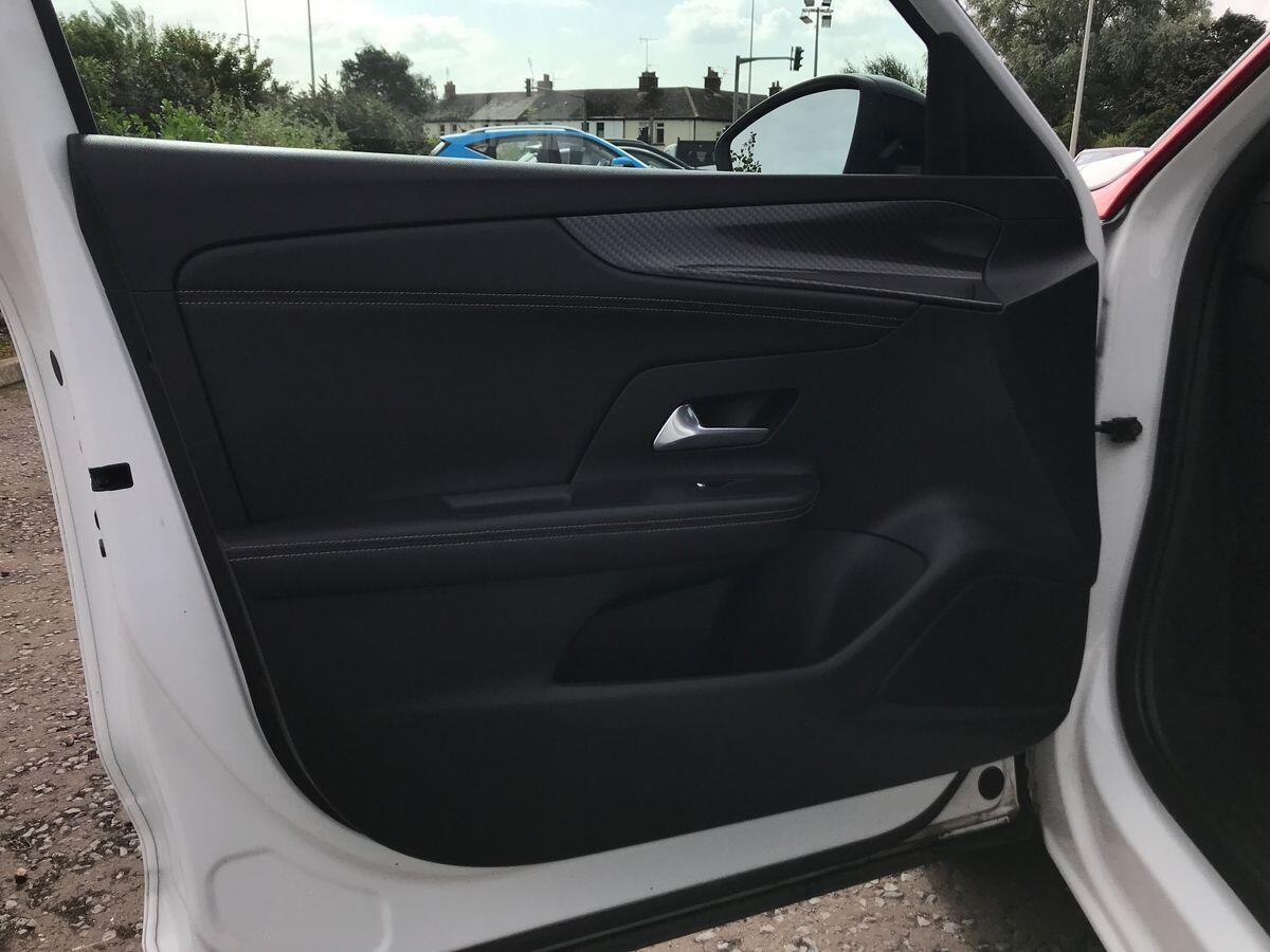 Vauxhall Mokka view 17