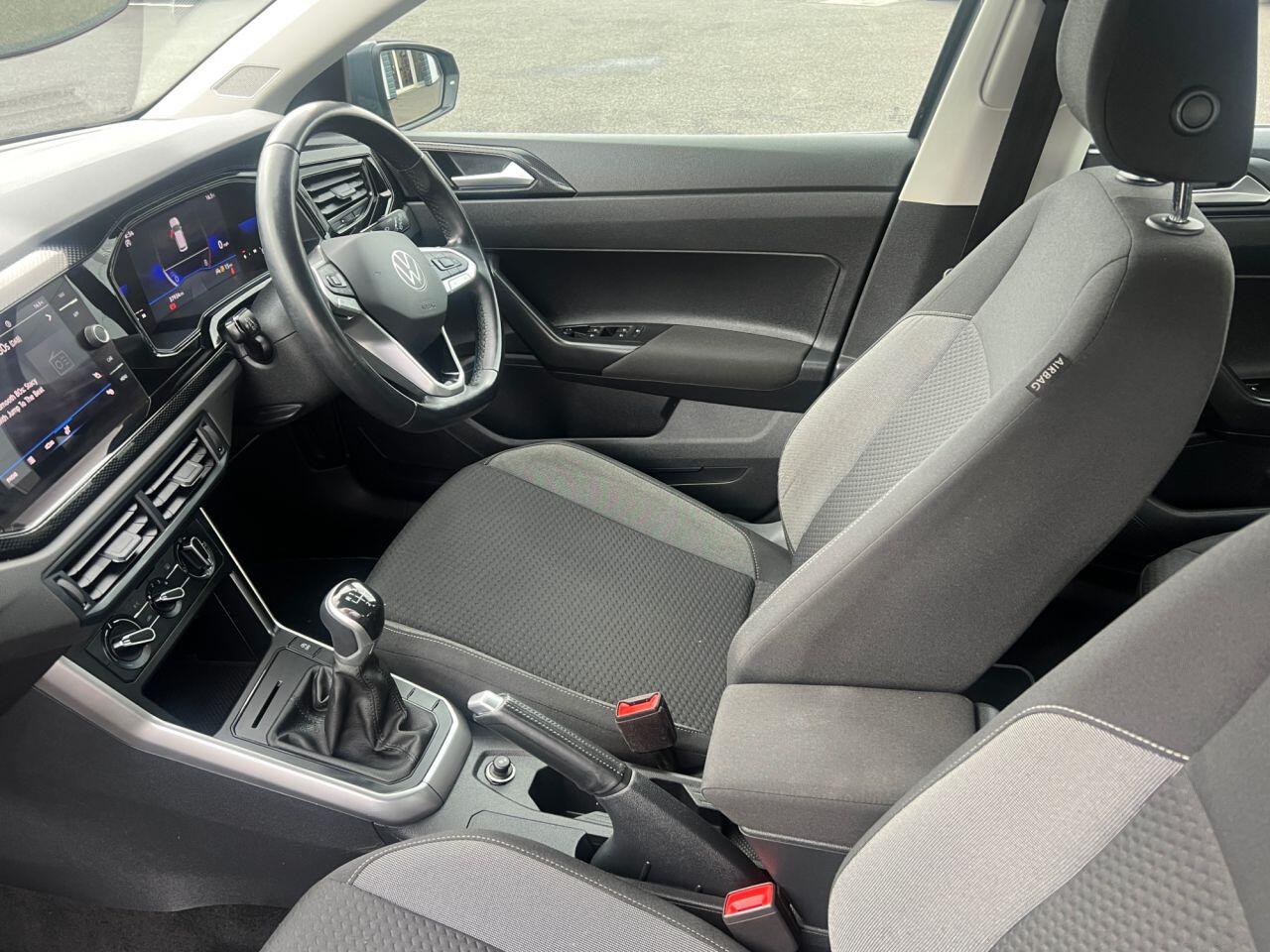 Volkswagen Polo view 7