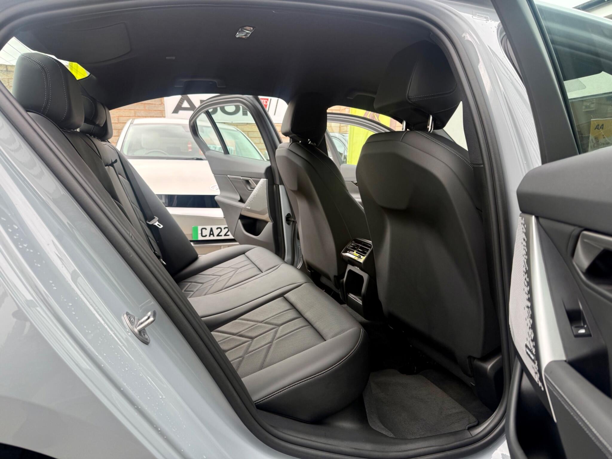 BMW I5 view 14