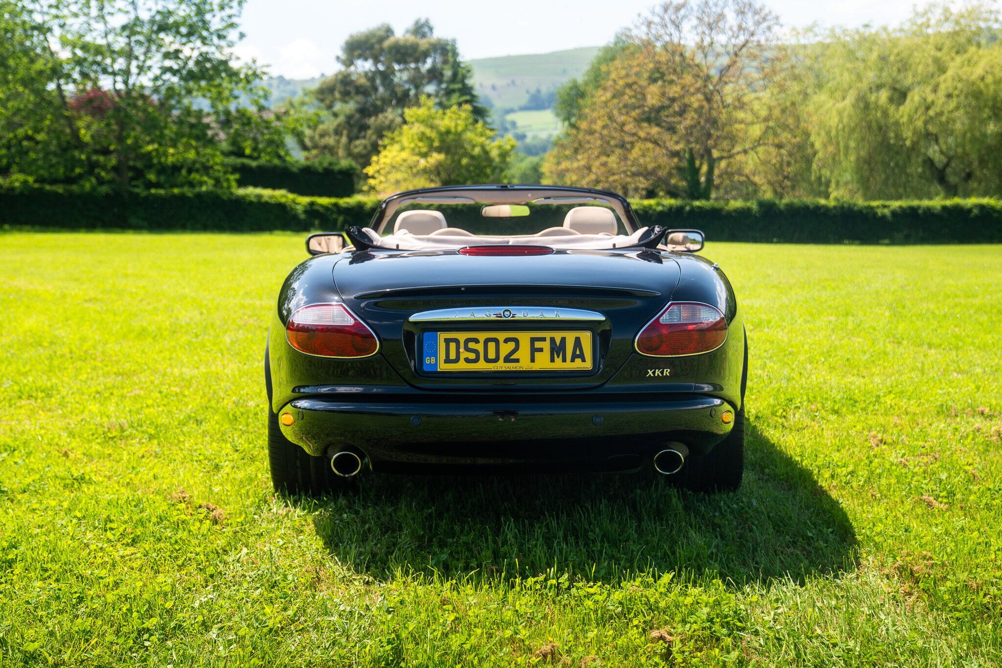 Jaguar XKR view 6