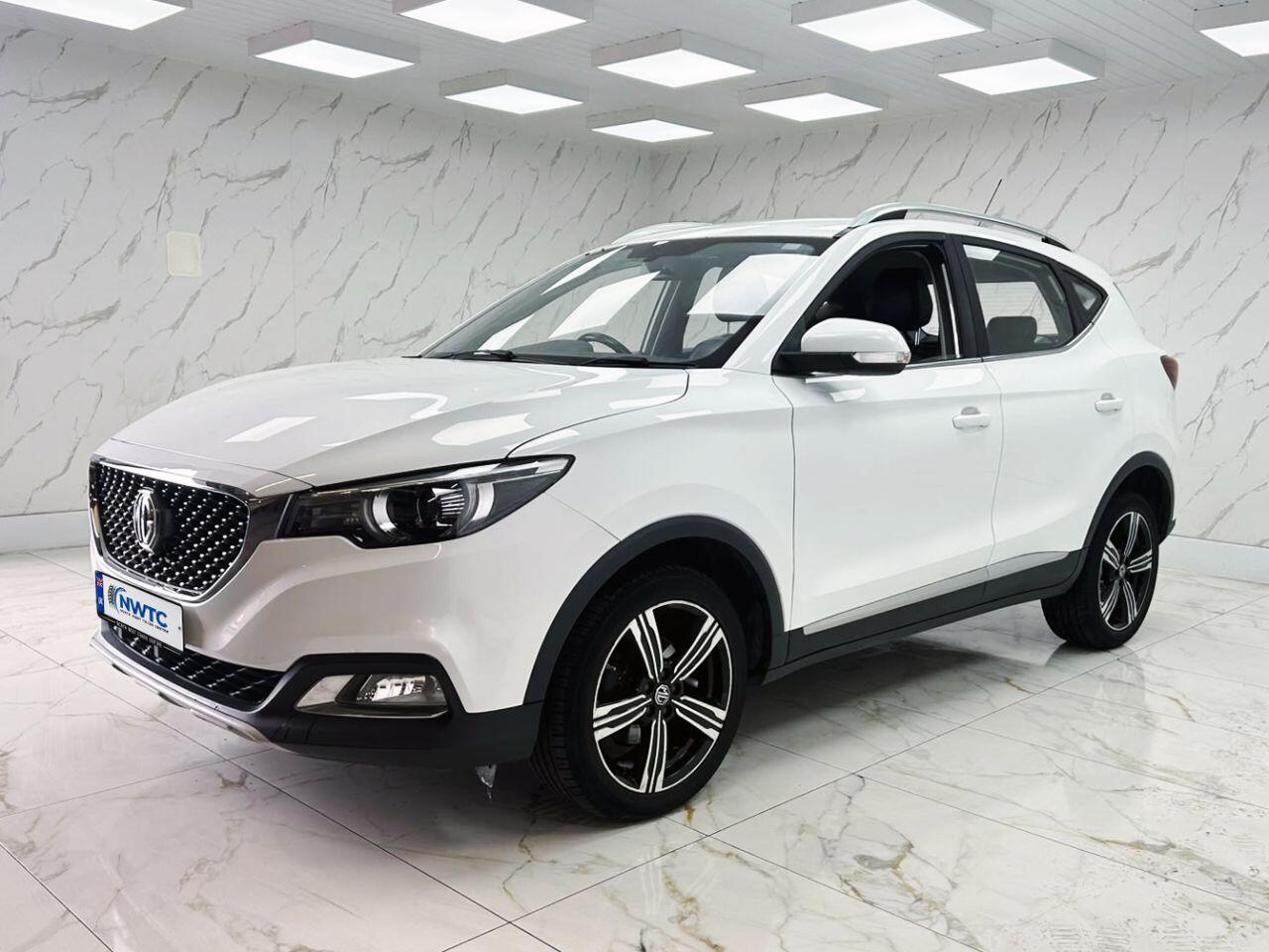 MG ZS view 7