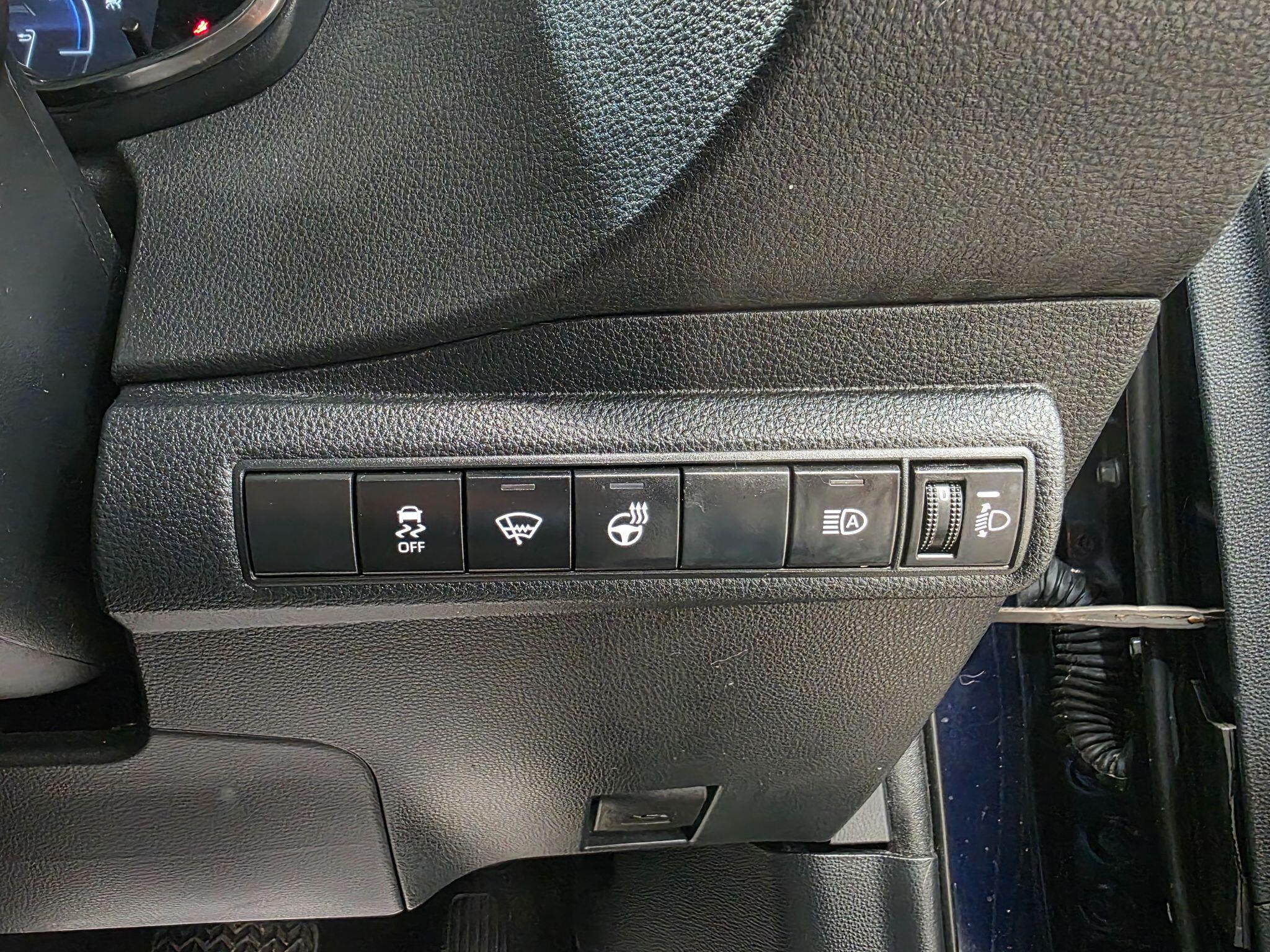 Suzuki Swace view 13