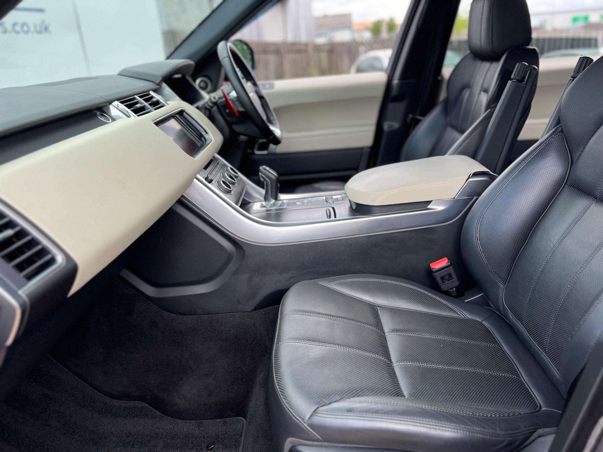Land Rover Range Rover Sport view 25