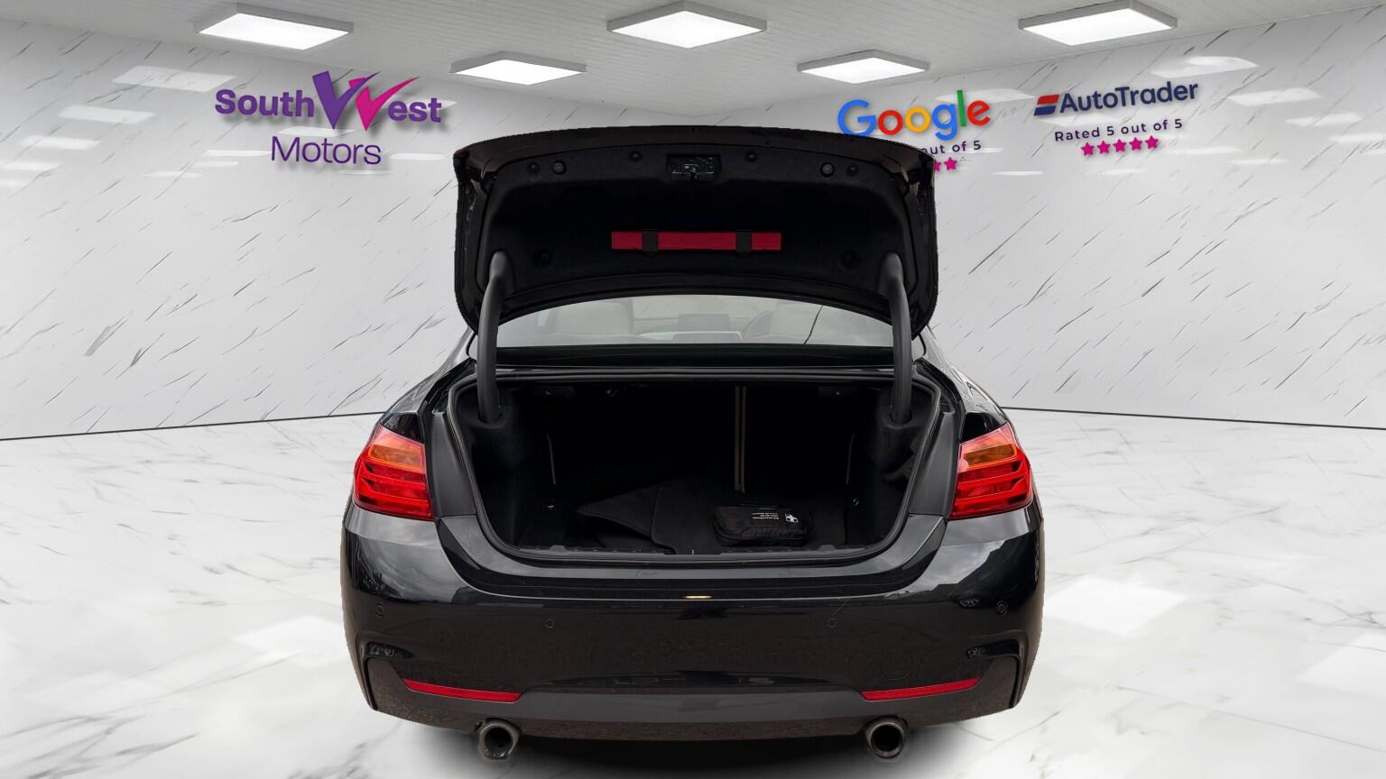 BMW 4 Series view 8