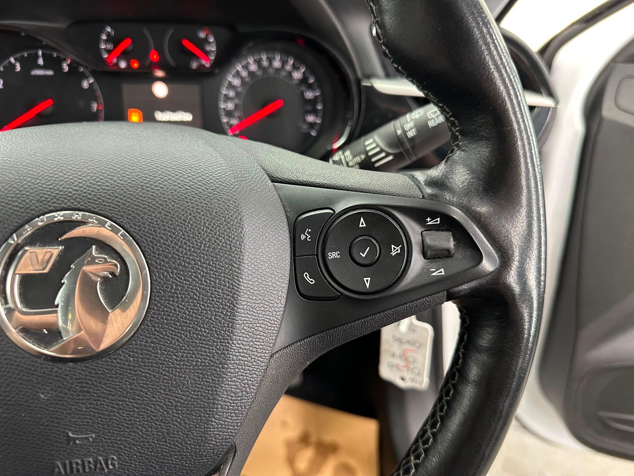 Vauxhall Corsa view 32