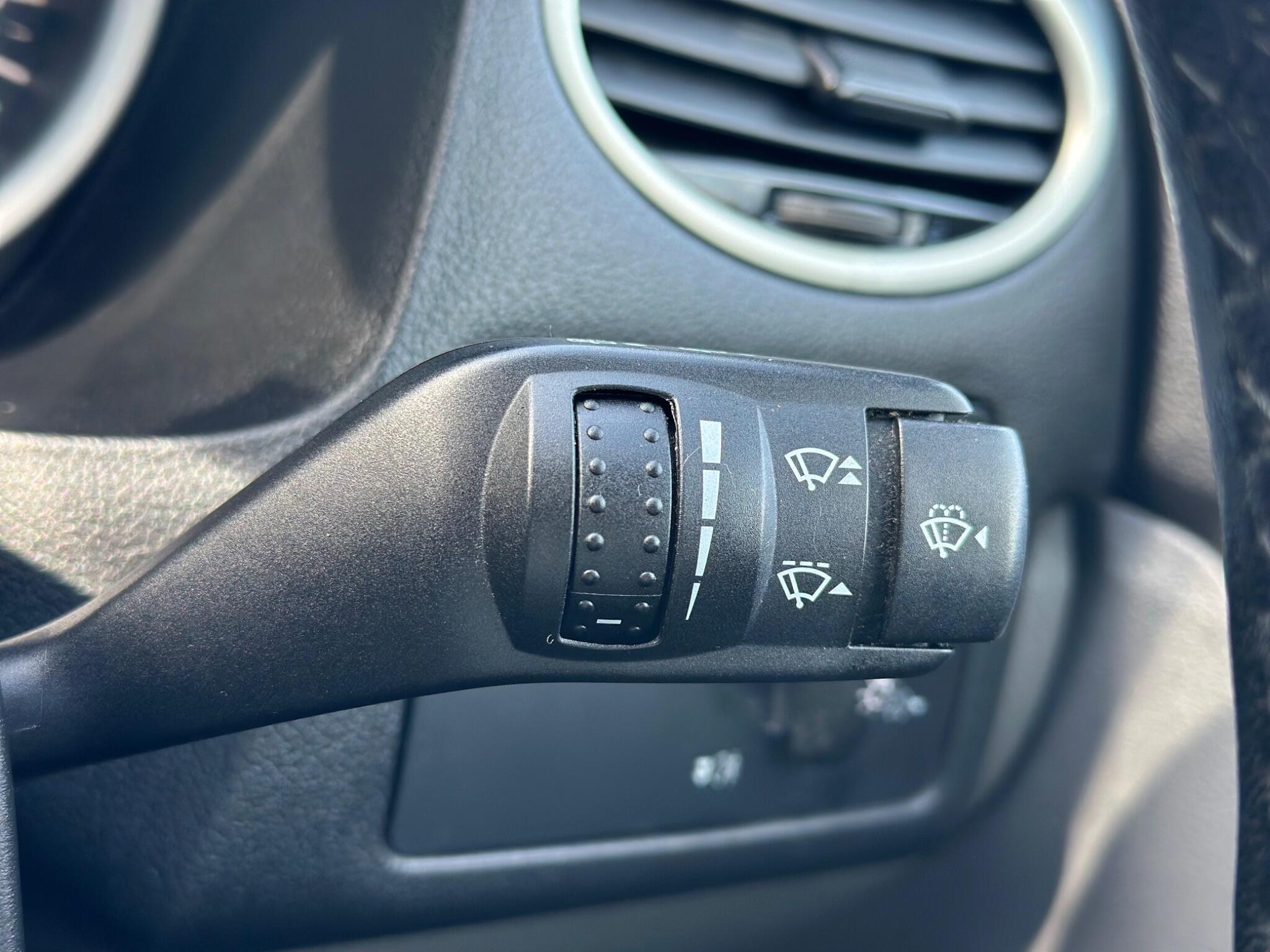 Ford Focus view 33