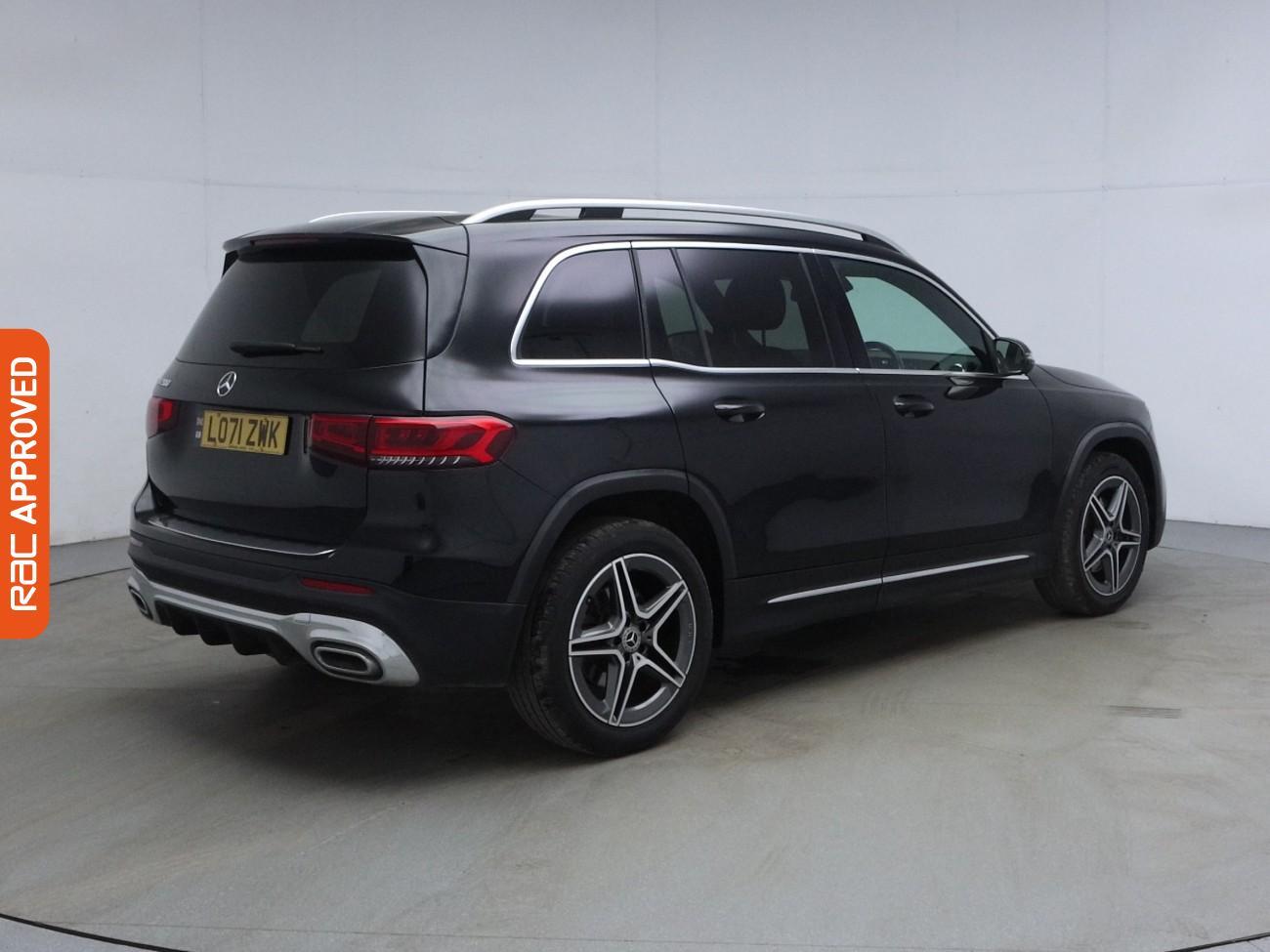 Mercedes-Benz GLB view 31