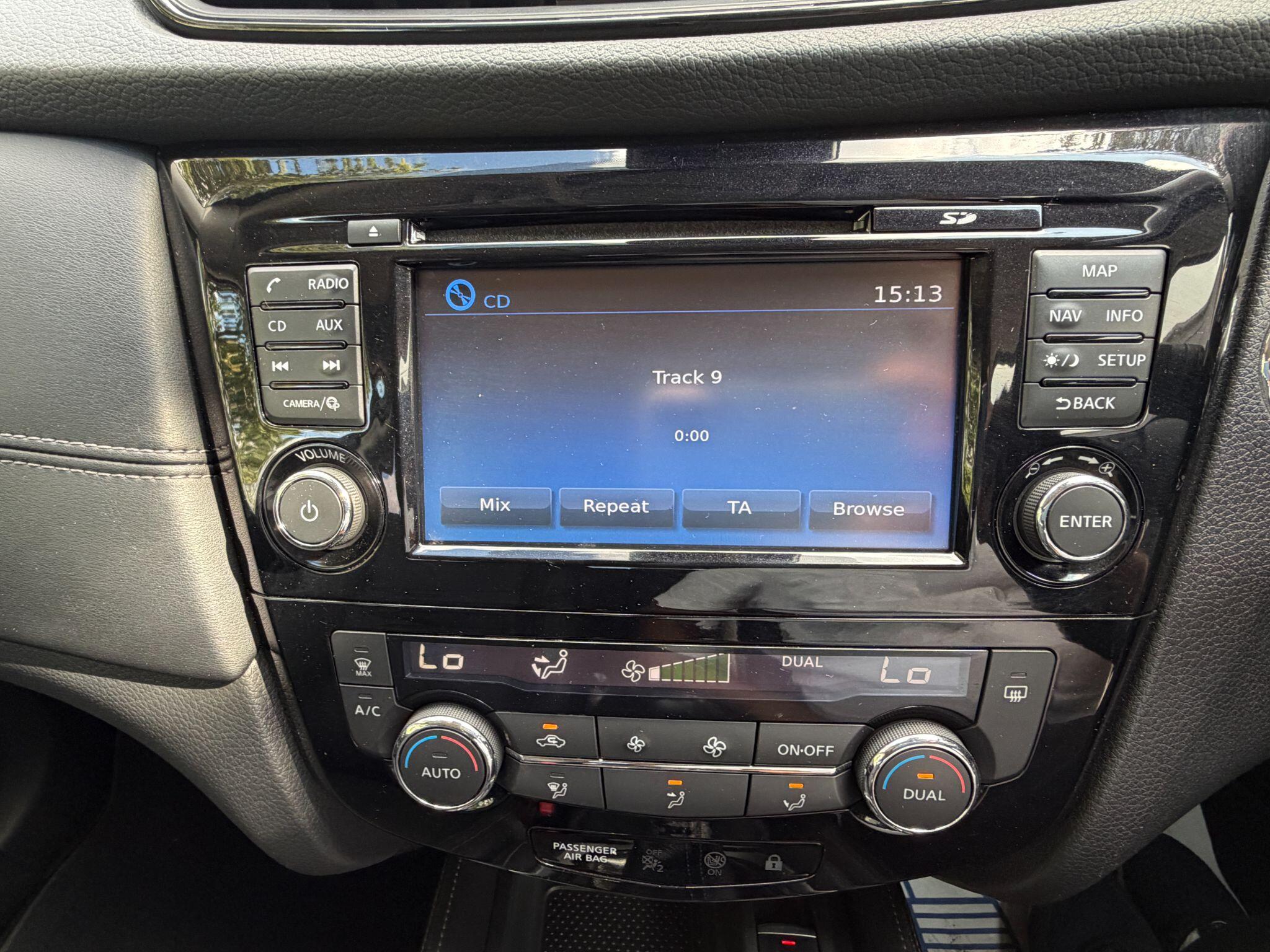 Nissan X-Trail view 20