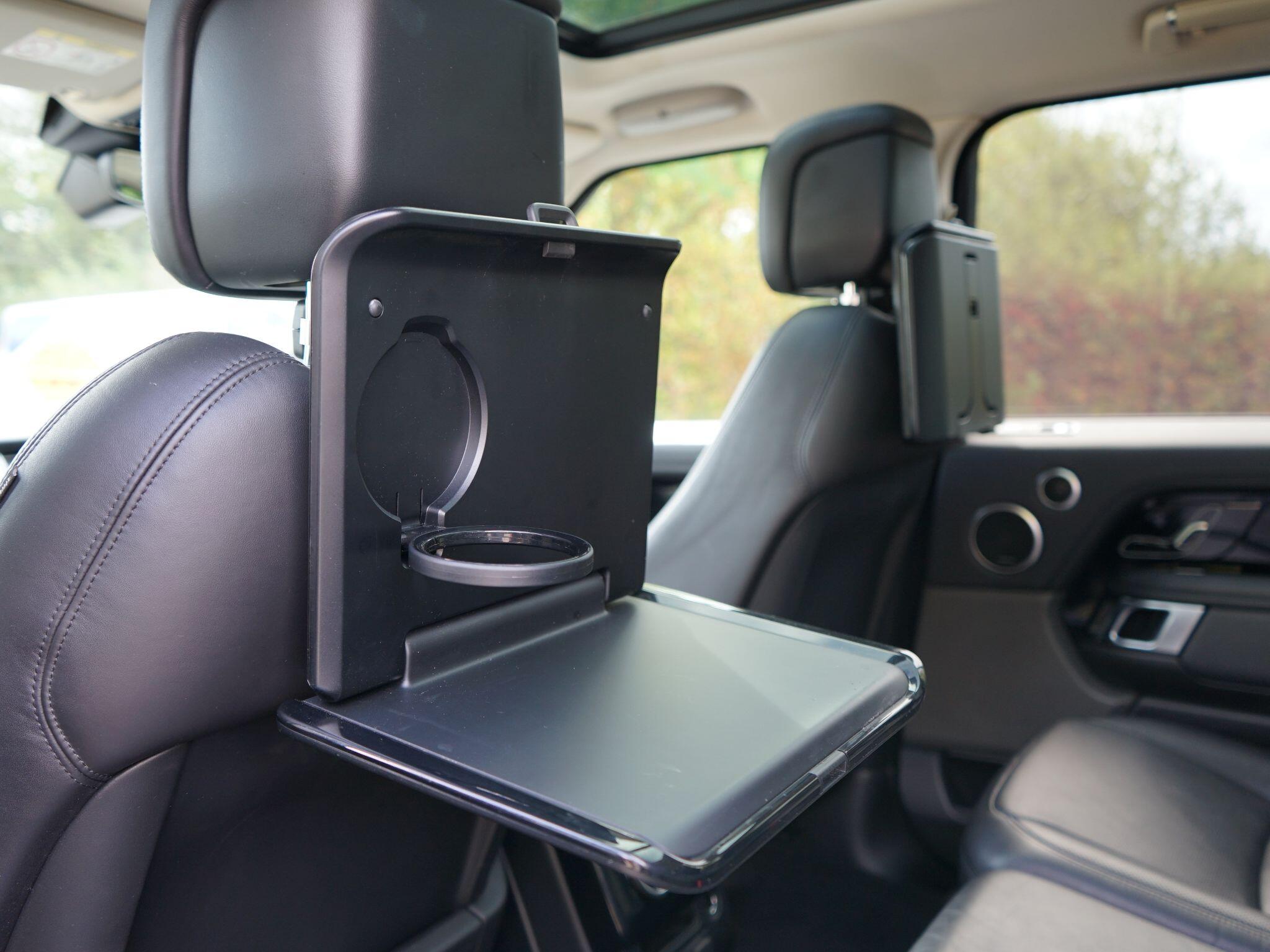 Land Rover Range Rover view 15