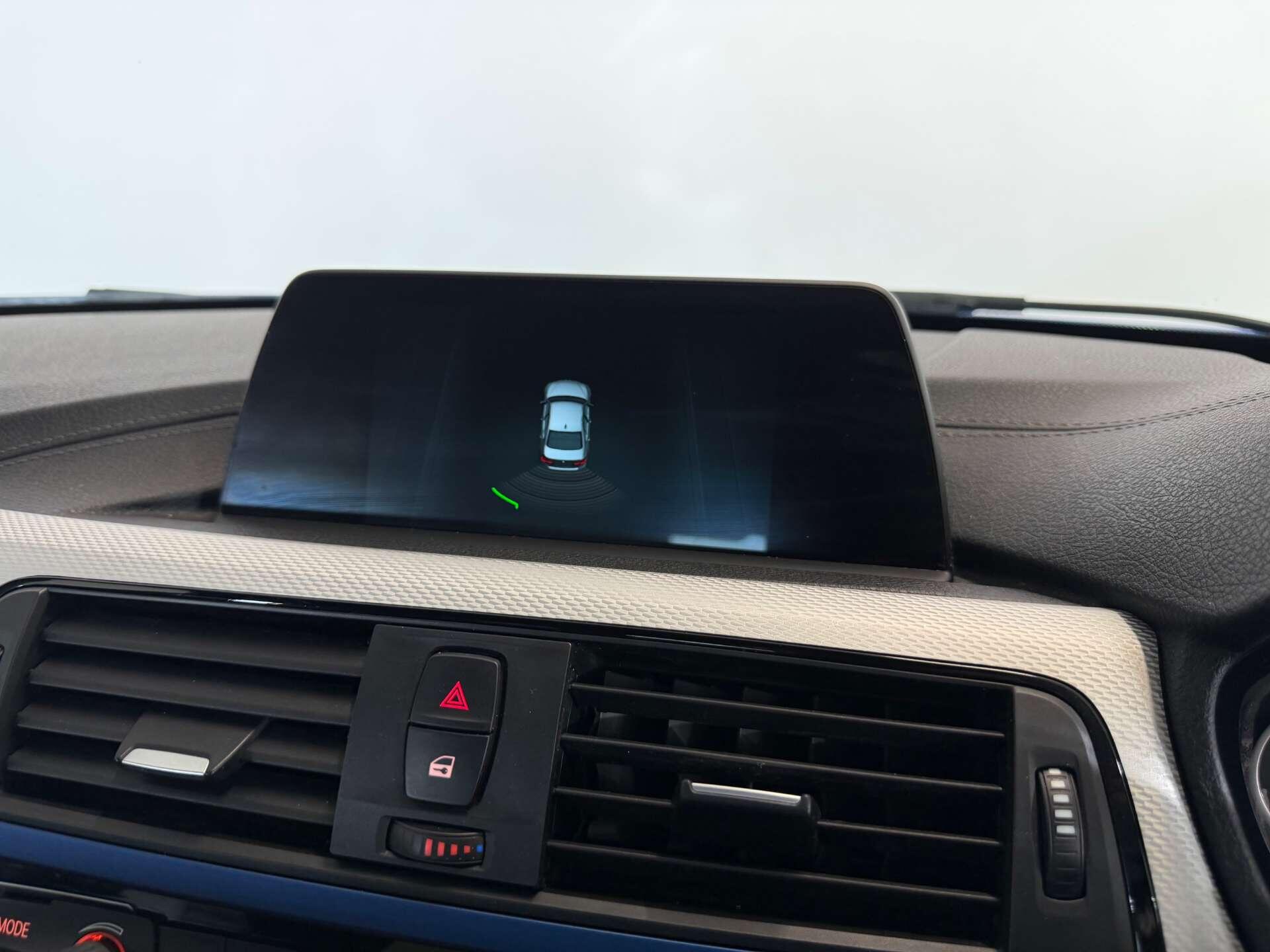 BMW 3 Series view 41