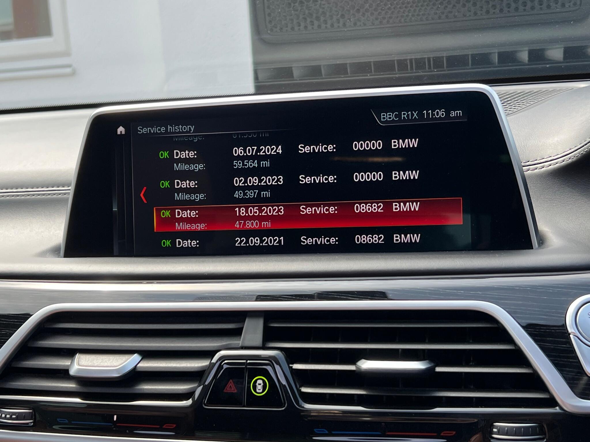 BMW 7 Series view 64