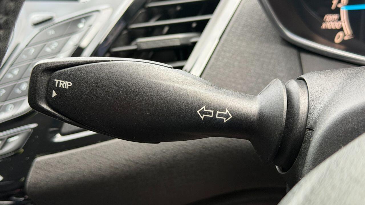 Ford Fiesta view 26