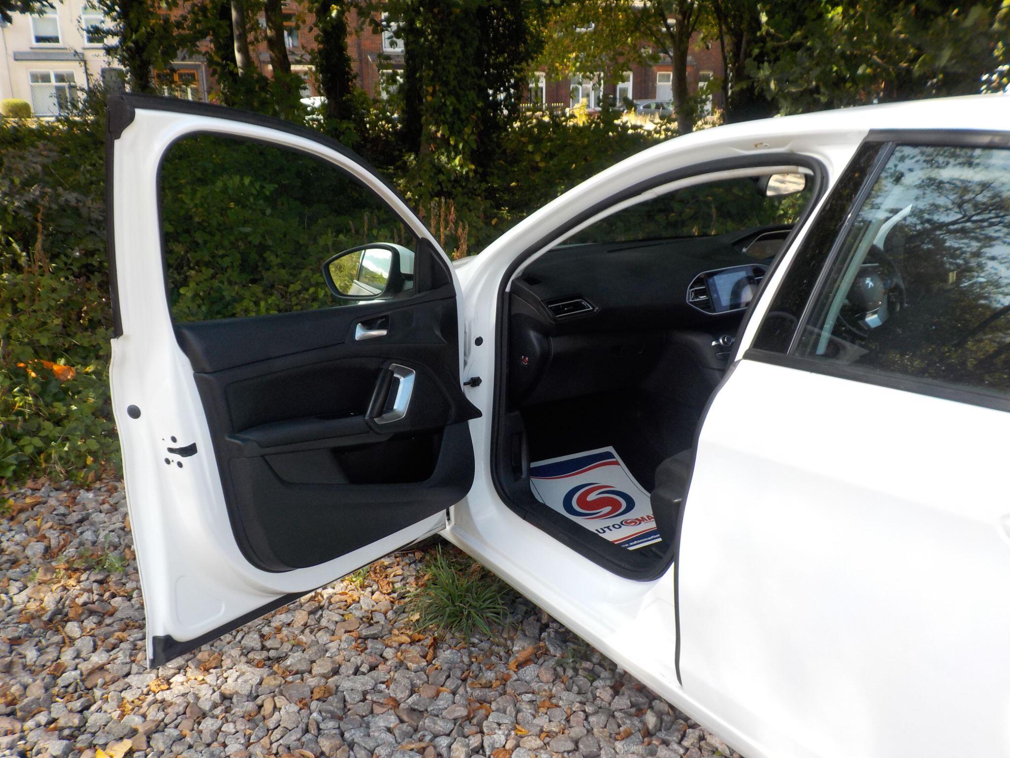 Peugeot 308 SW 1.5 BlueHDi Active Euro 6 (s/s) 5dr