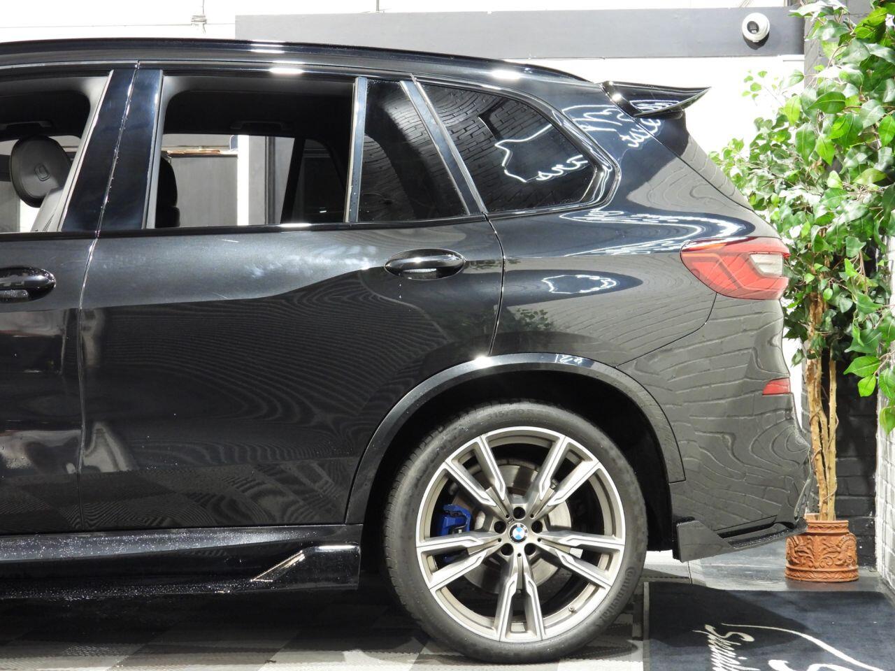 BMW X5 view 15