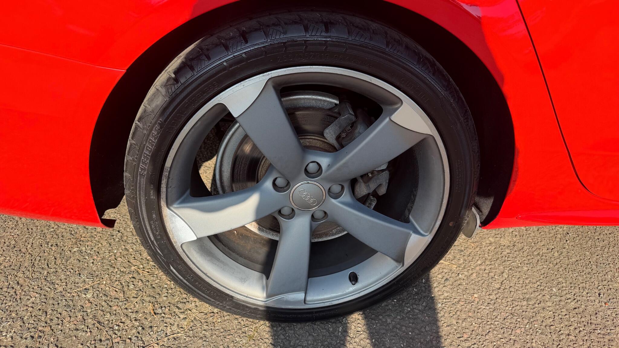 Audi A4 view 42