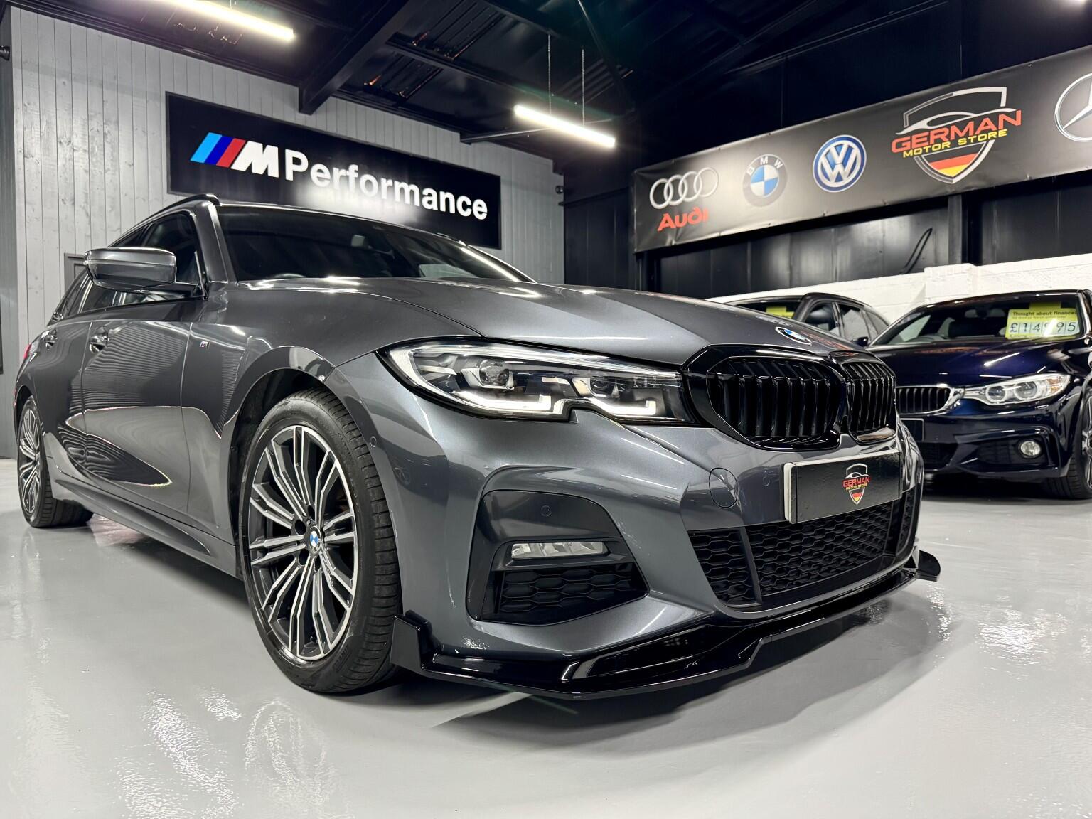 BMW 3 Series view 14