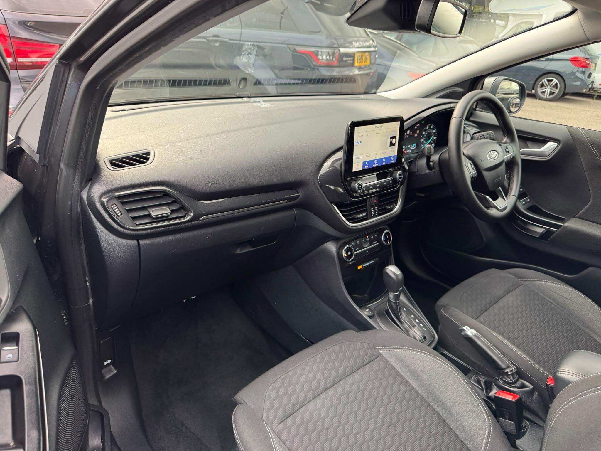 Ford Puma view 36
