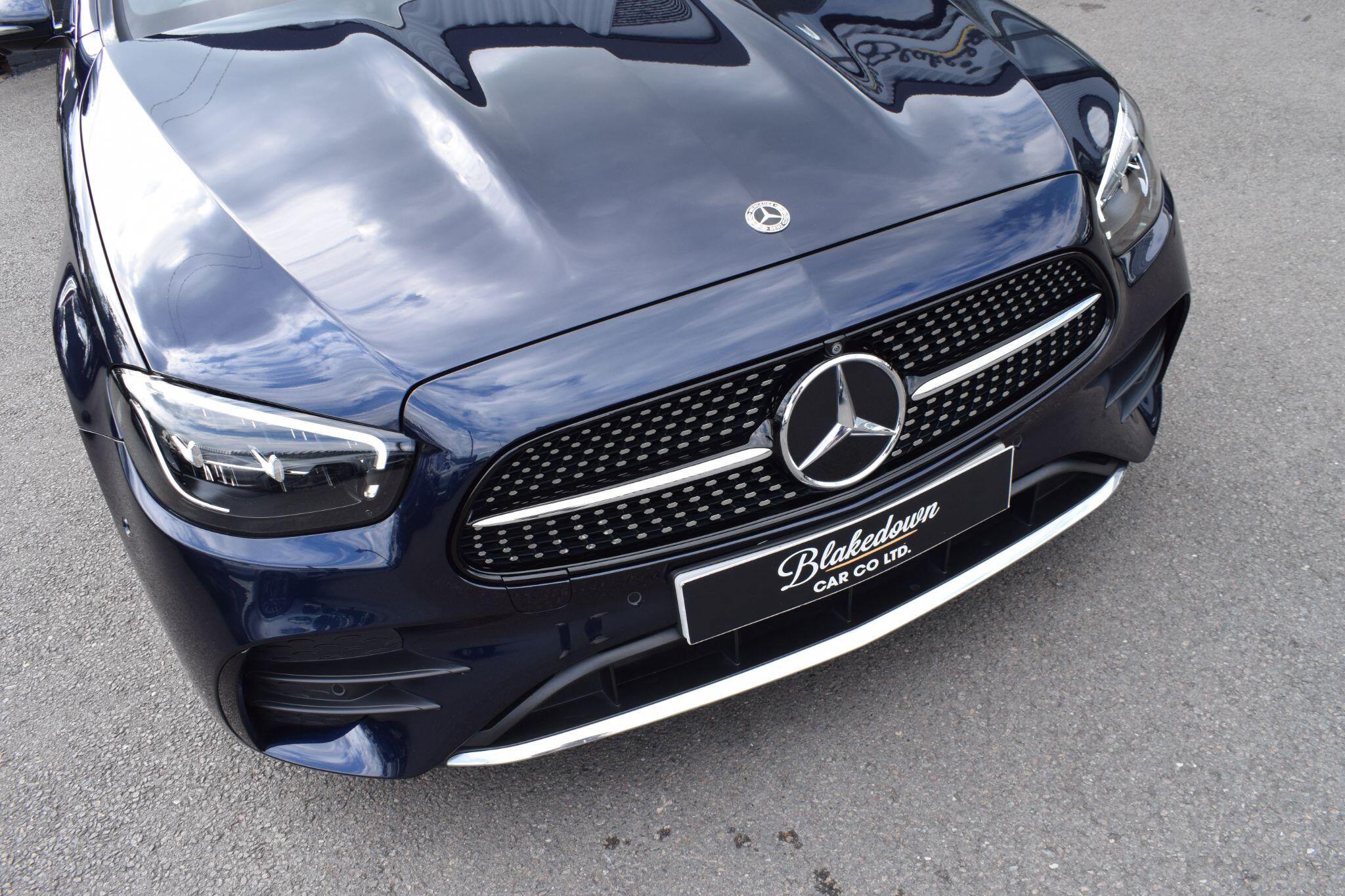Mercedes-Benz E-Class view 39