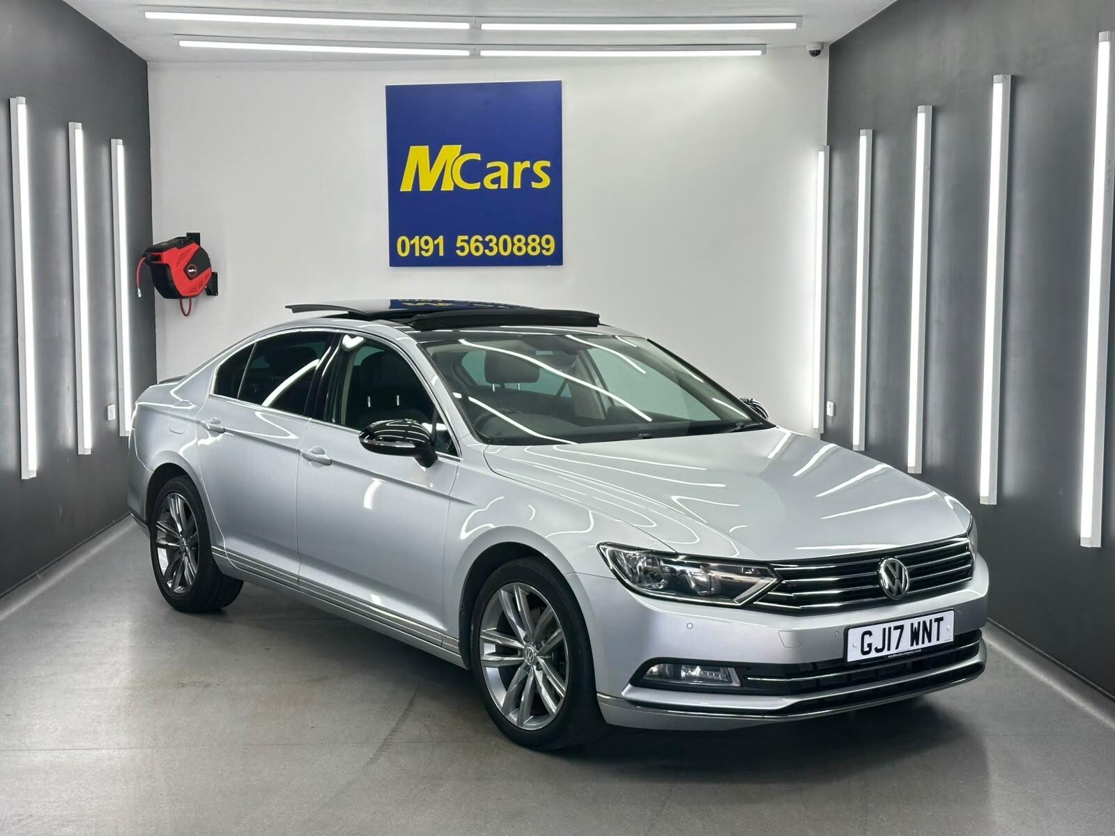 Volkswagen Passat view 6