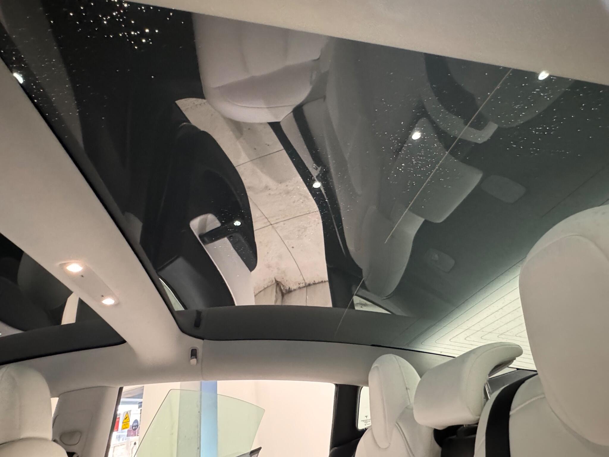 Tesla Model 3 view 14
