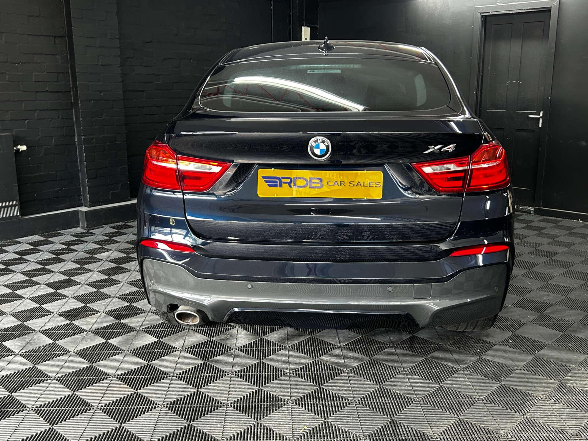 BMW X4 view 17