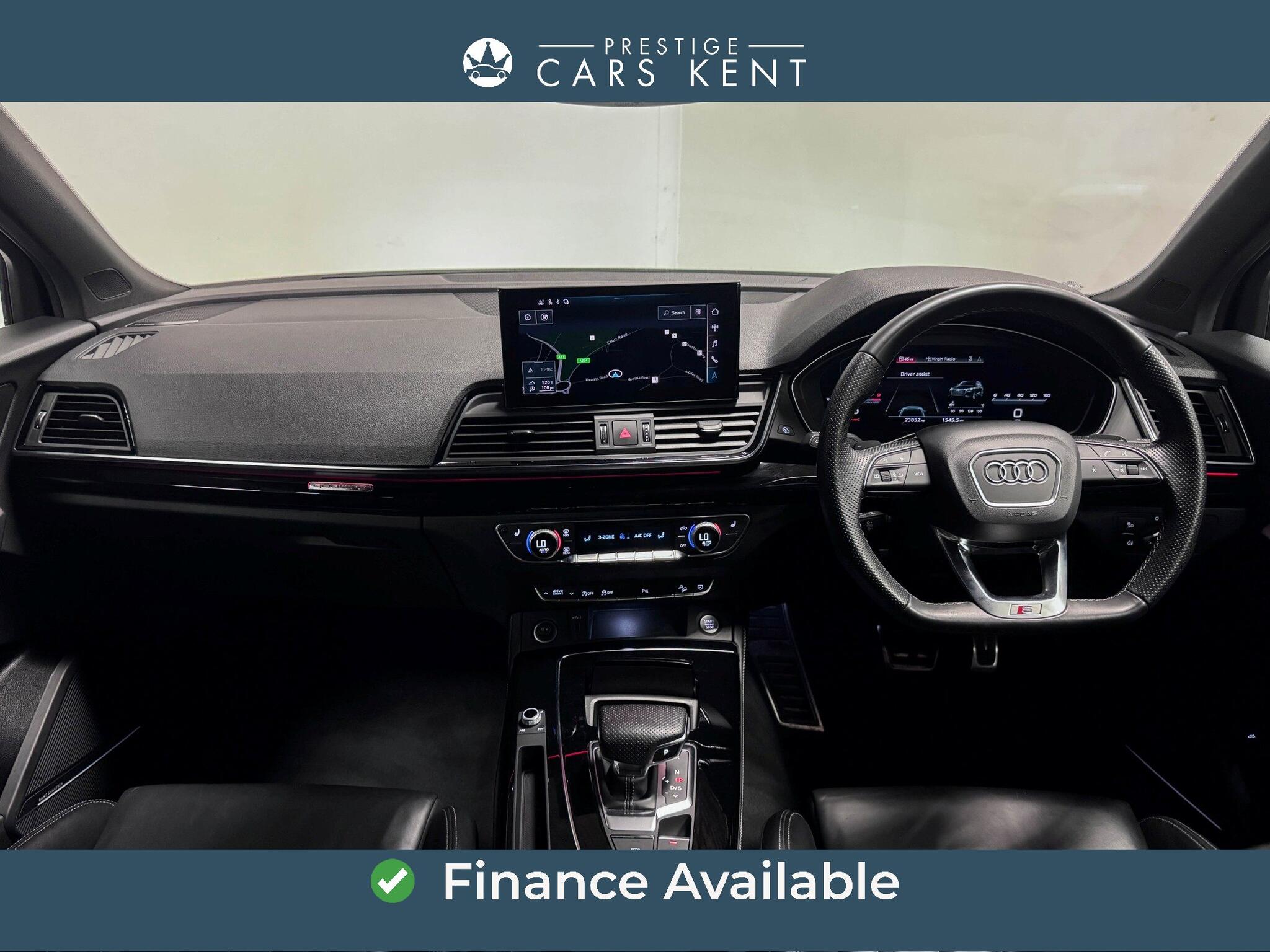 Audi Q5 view 2