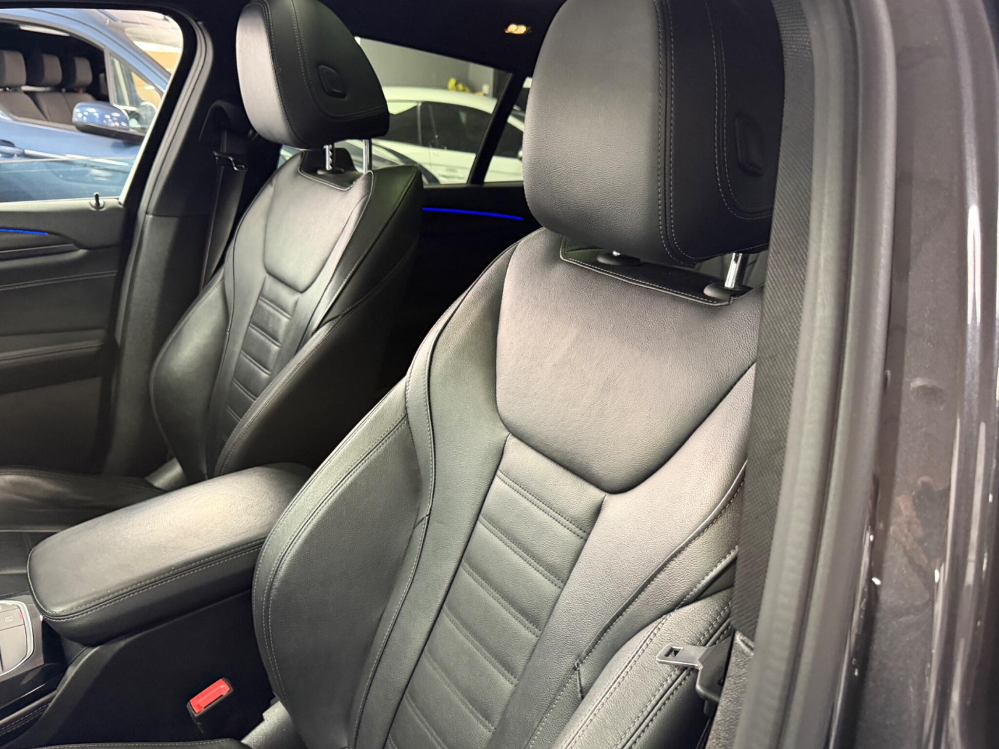 BMW X4 view 13