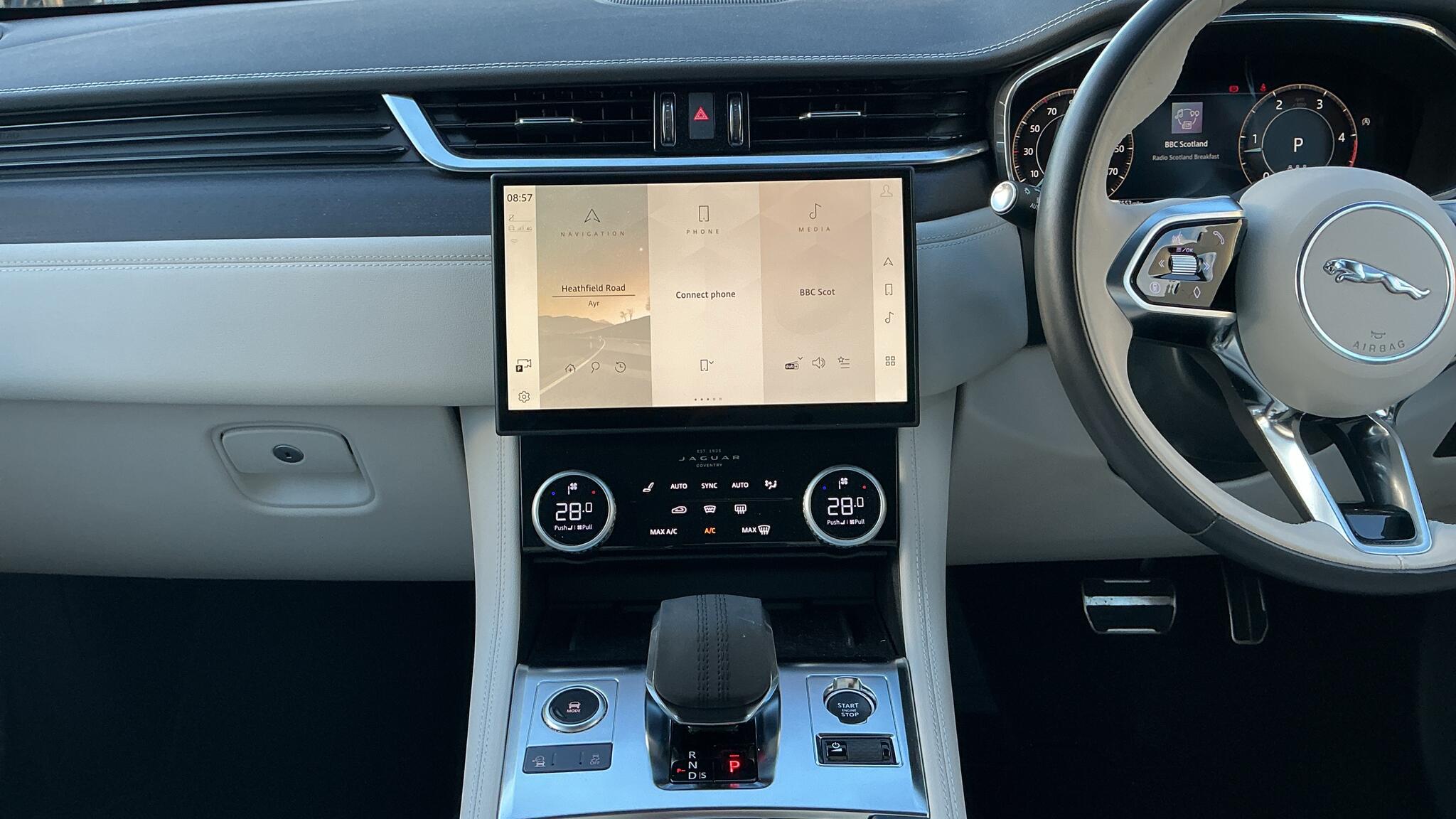 Jaguar F-Pace view 14