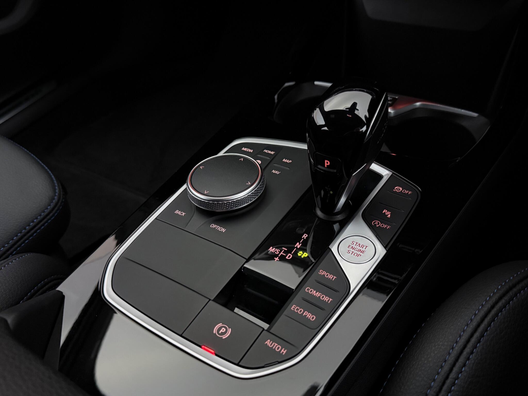 BMW 1 Series view 20