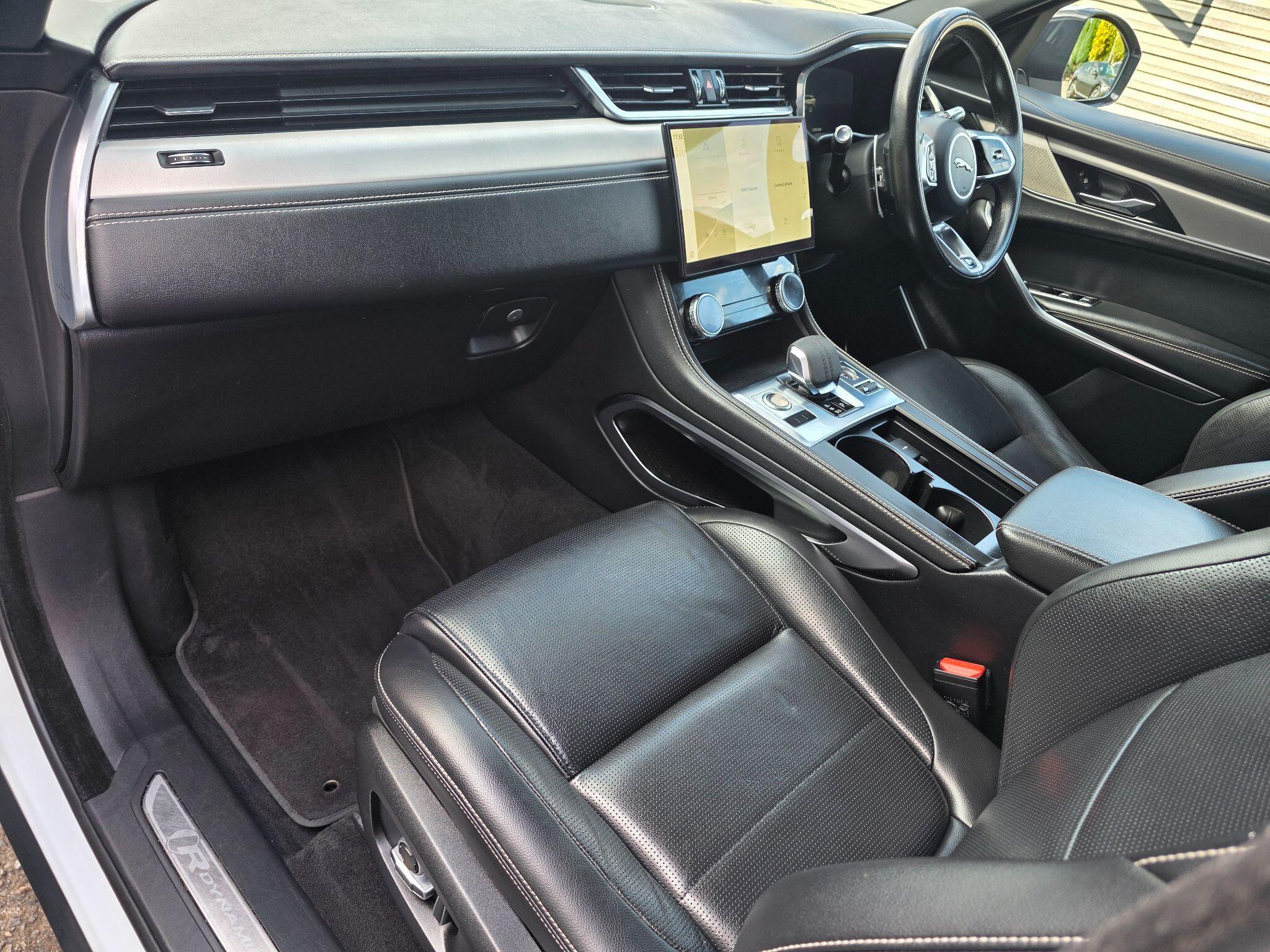 Jaguar F-Pace view 20