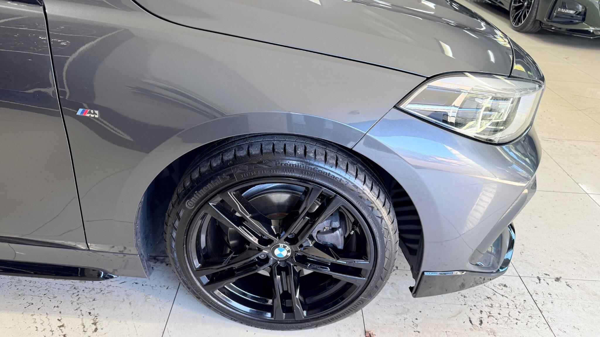 BMW 1 Series view 41