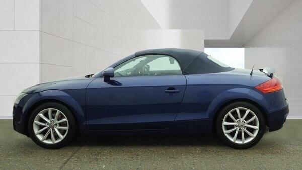 Audi TT view 6