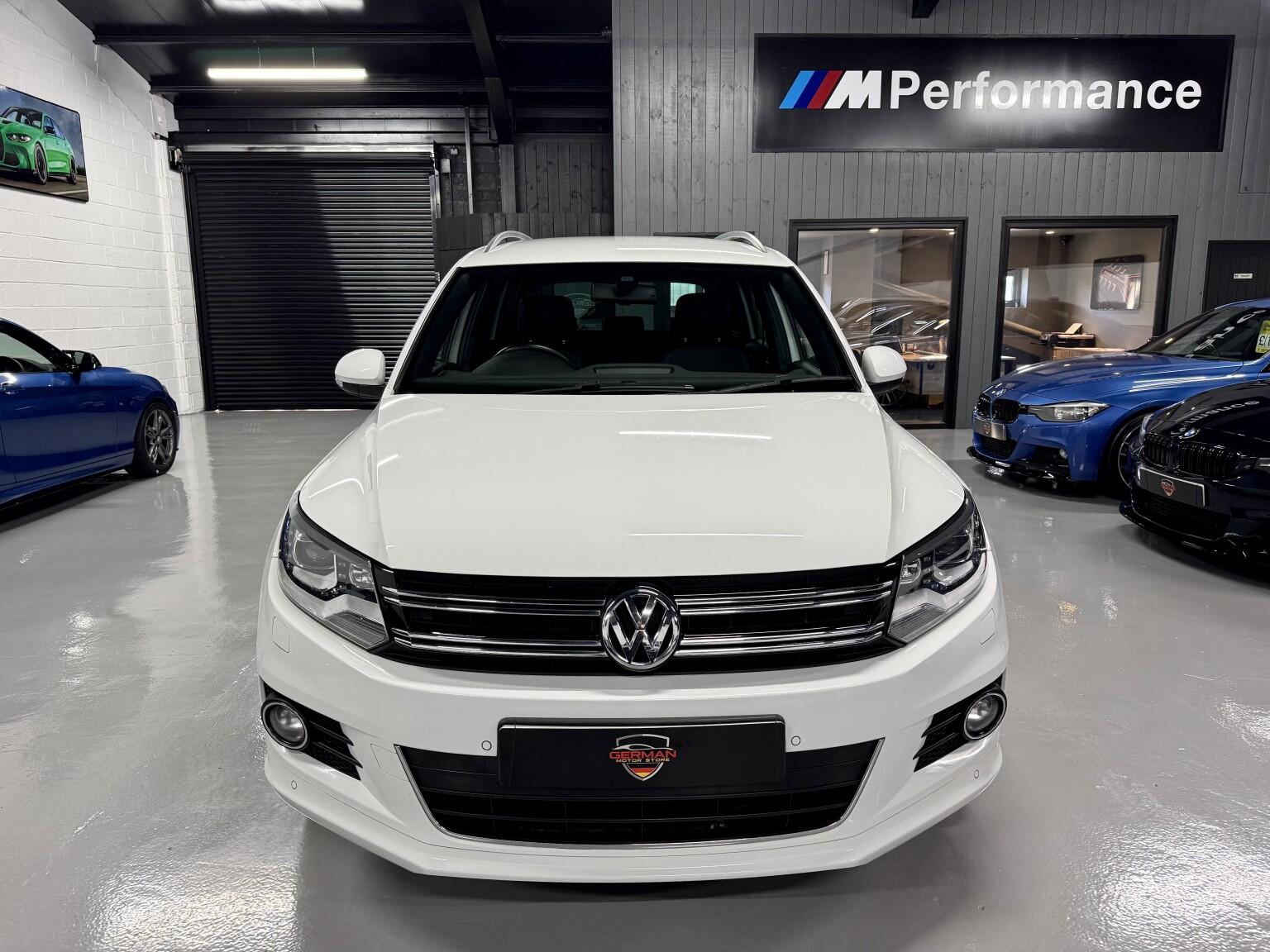 Volkswagen Tiguan view 21