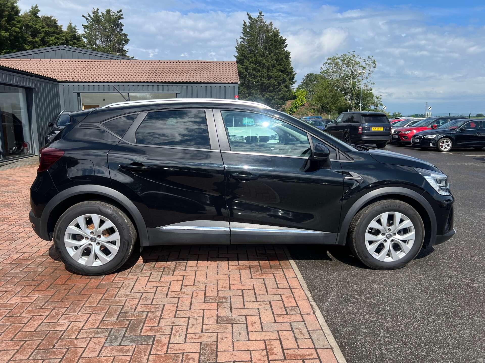 Renault Captur view 6