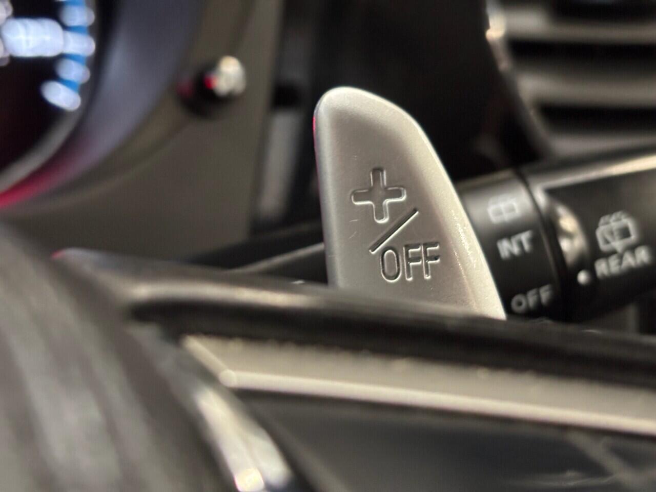 Mitsubishi Outlander view 38