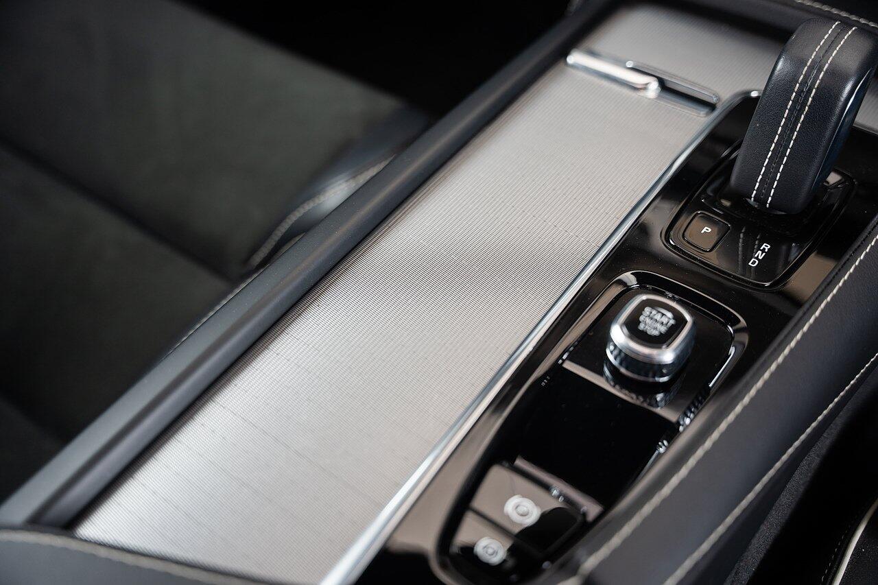Volvo XC90 view 39