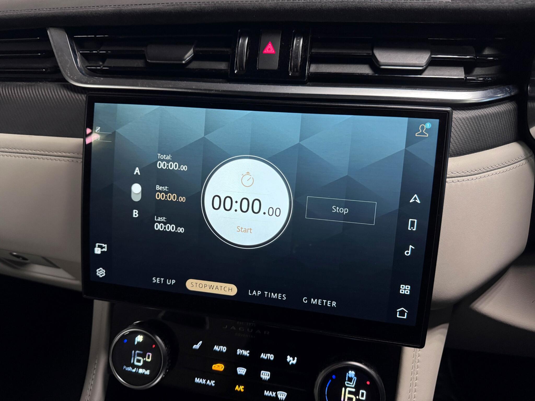 Jaguar F-Pace view 49