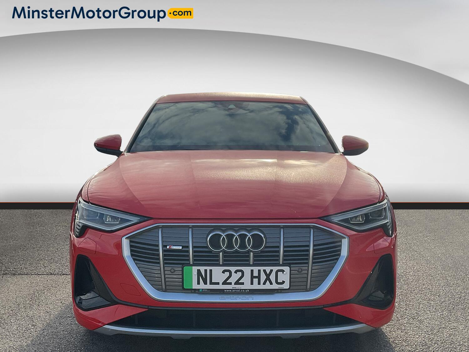 Audi E-Tron view 5