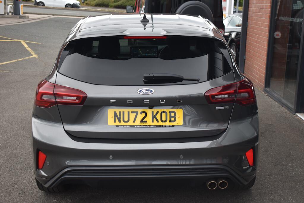 Ford Focus view 8