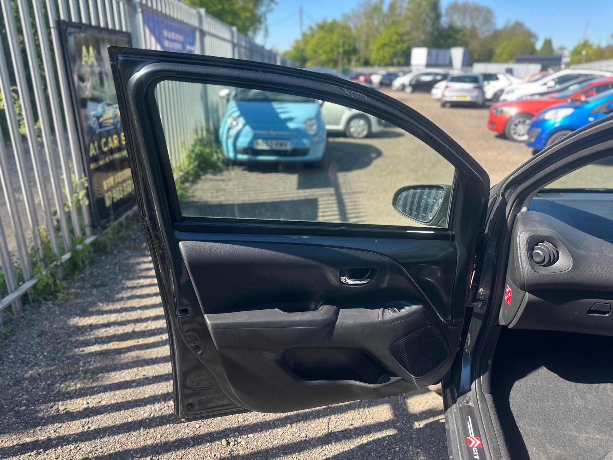 2020 Citroen C1 image 18