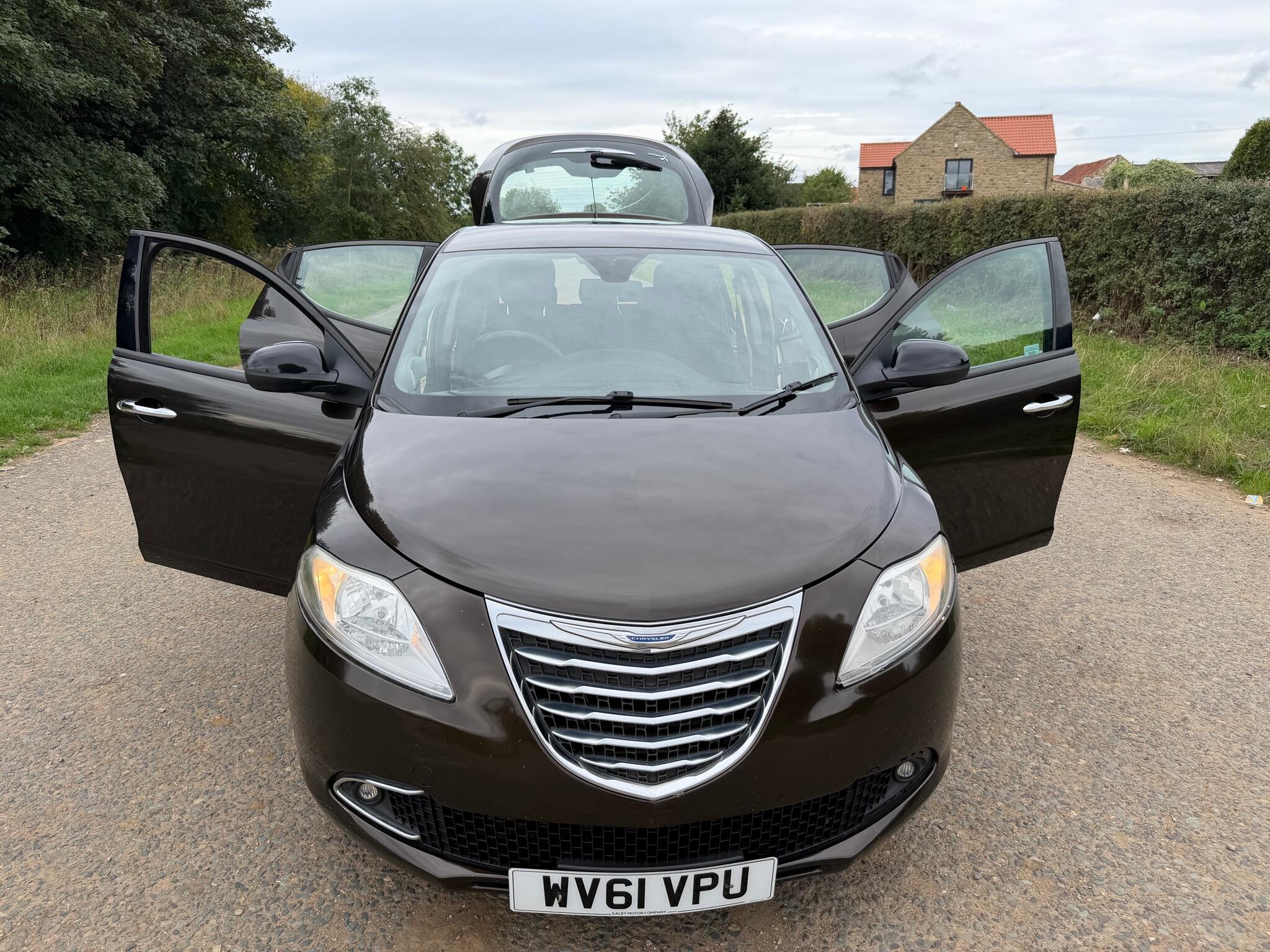 Chrysler Ypsilon view 52
