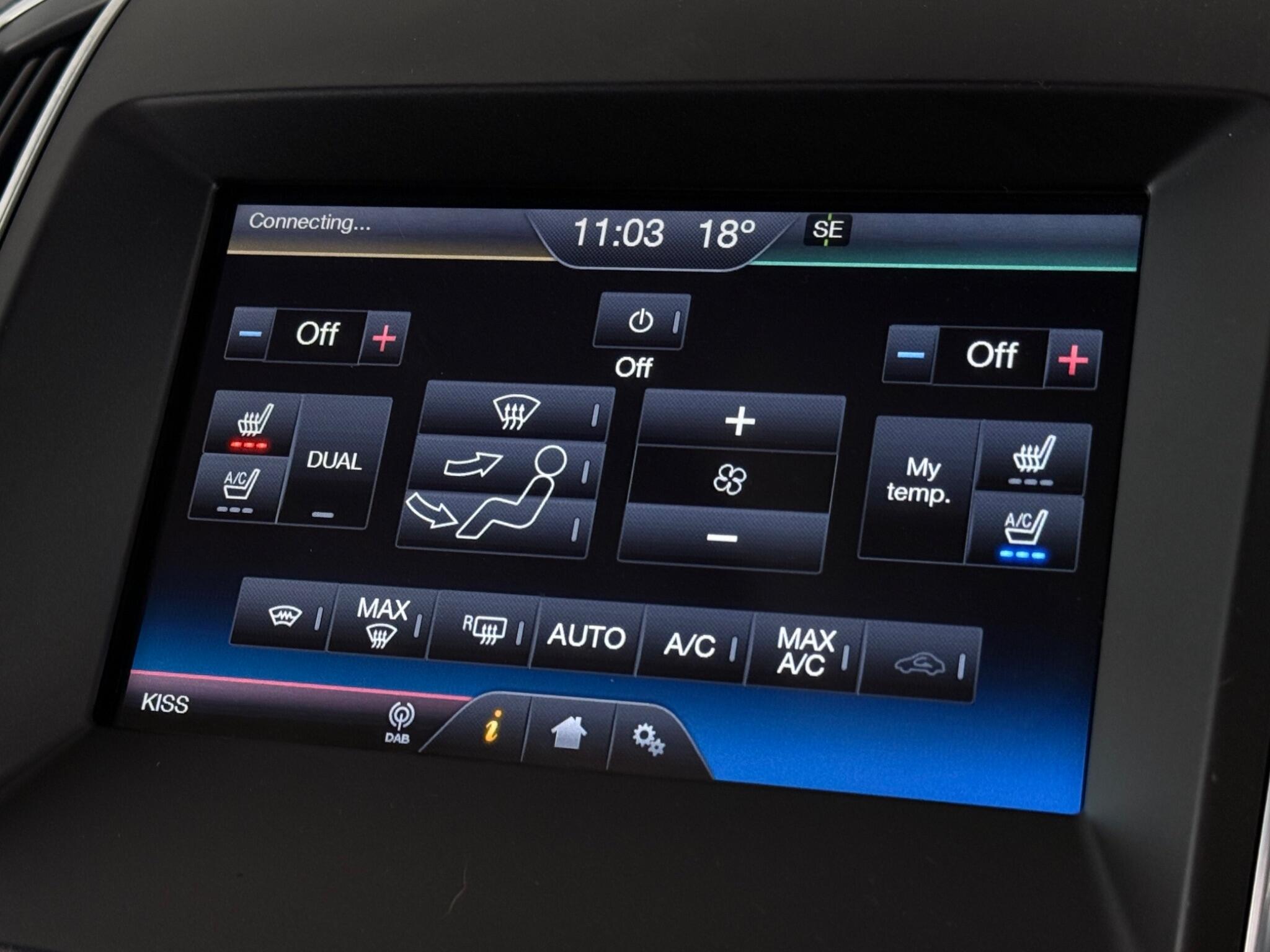 Ford Edge view 27