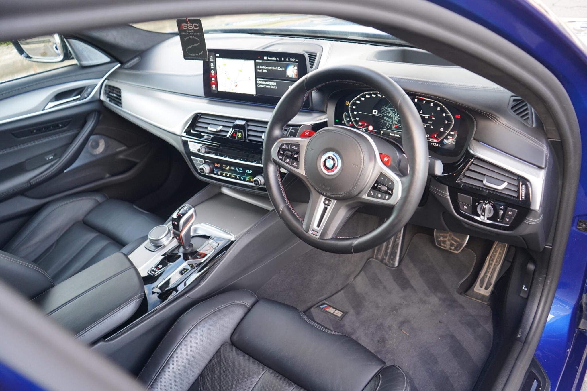 BMW M5 view 18
