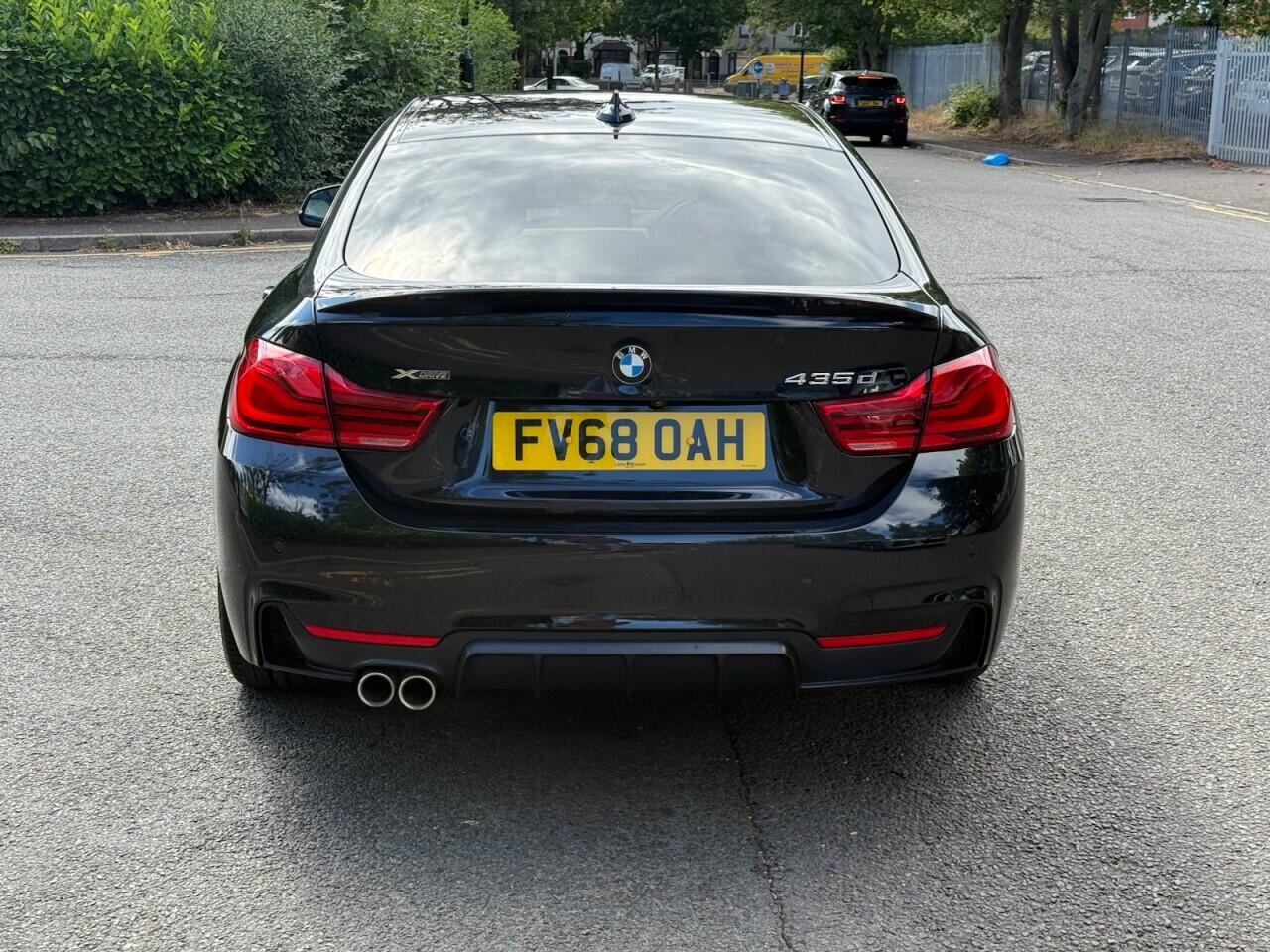 BMW 4 Series Gran Coupe view 6