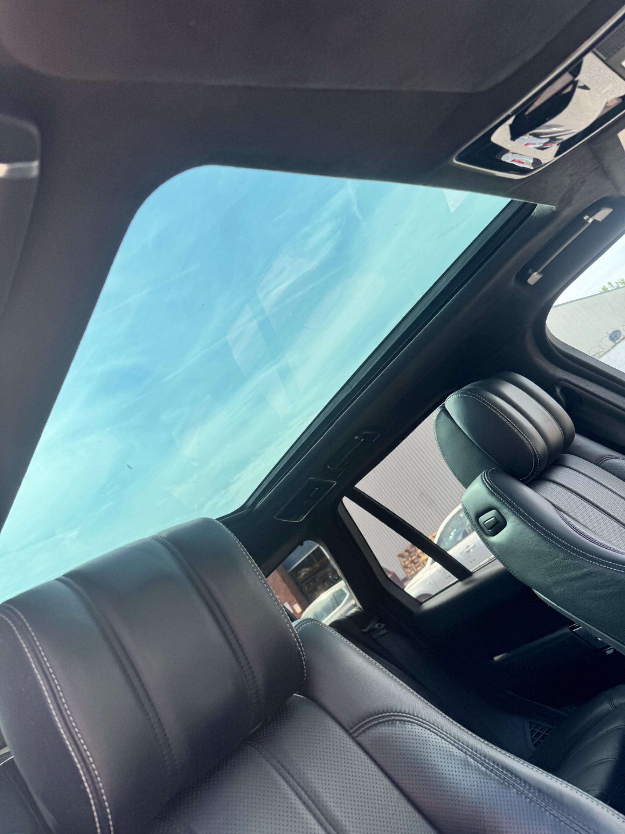 Land Rover Range Rover view 49