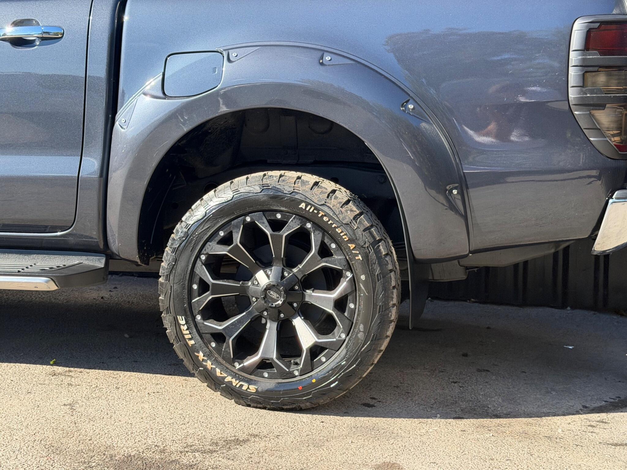 Ford Ranger view 38