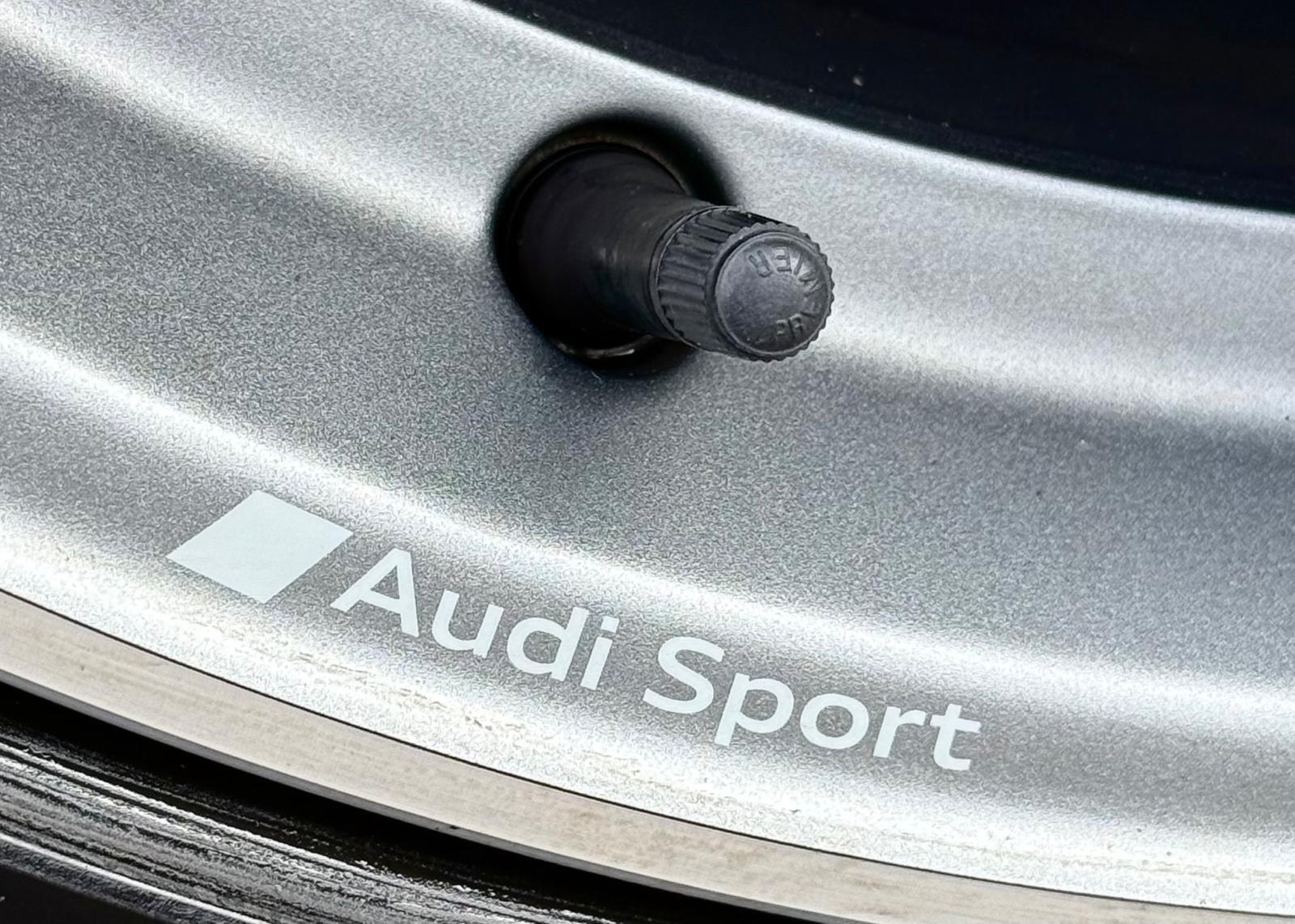 Audi A6 Saloon view 95