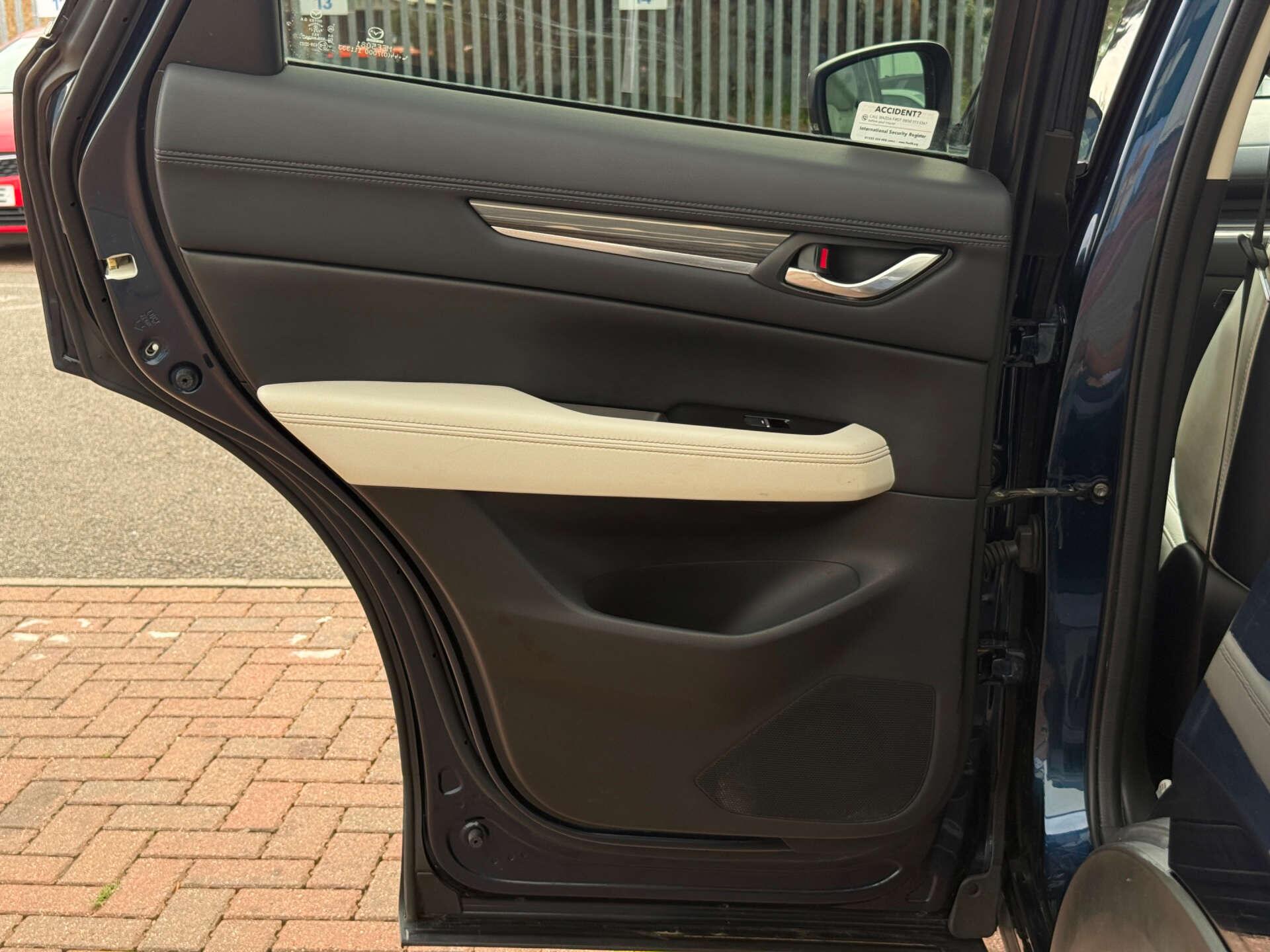 Mazda CX-5 view 37