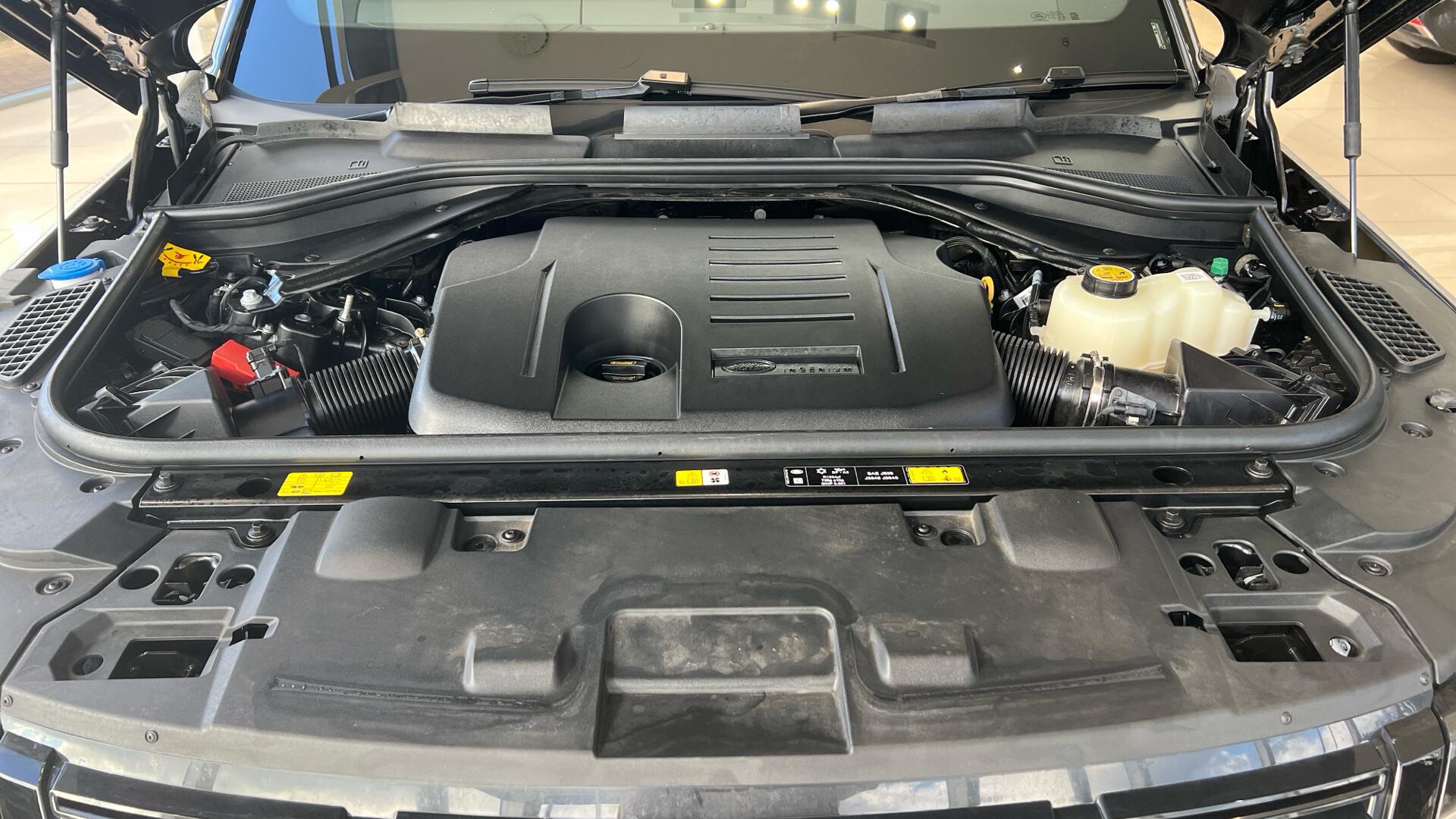 Land Rover Range Rover Sport view 25
