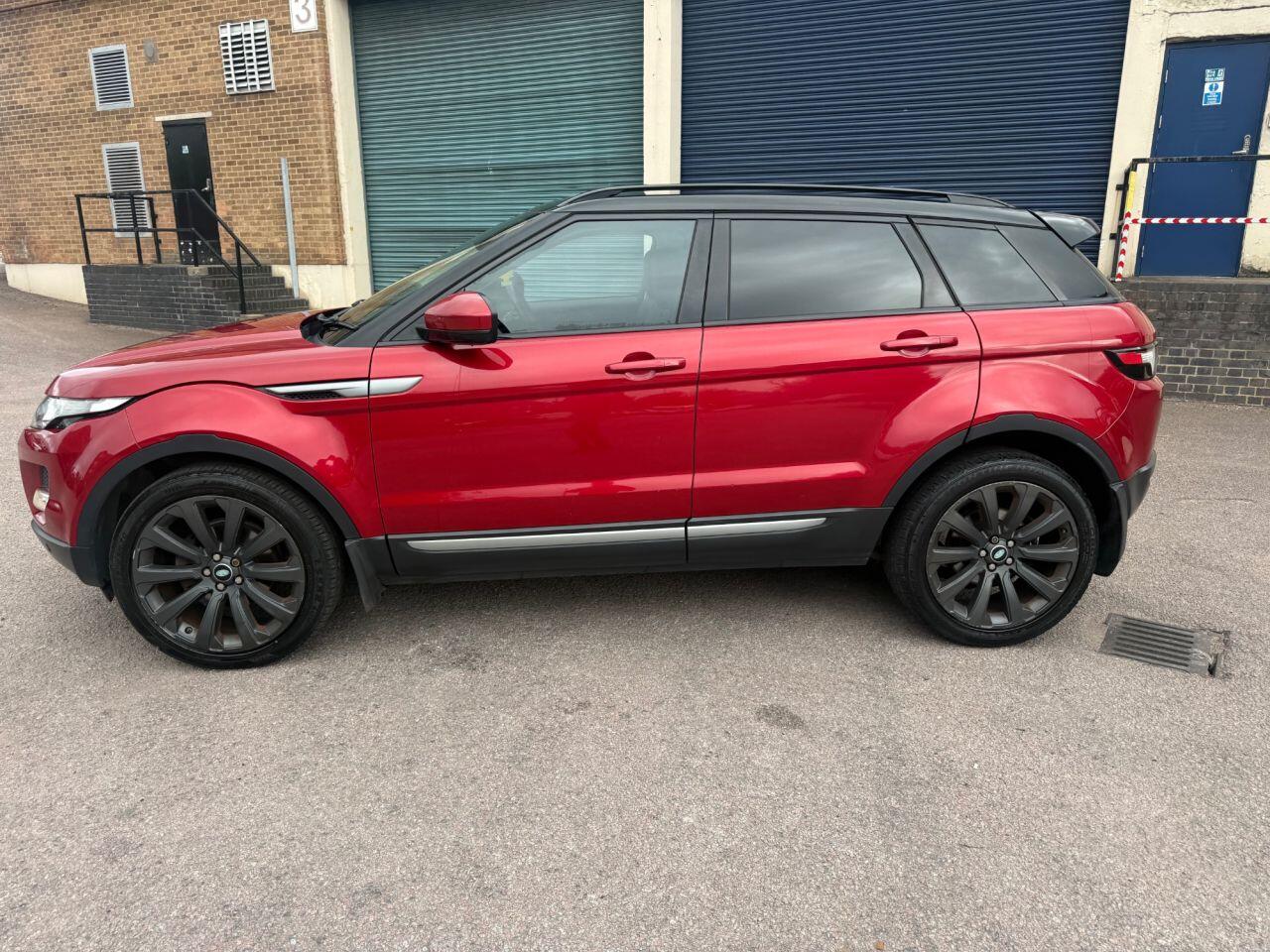 Land Rover Range Rover Evoque view 18